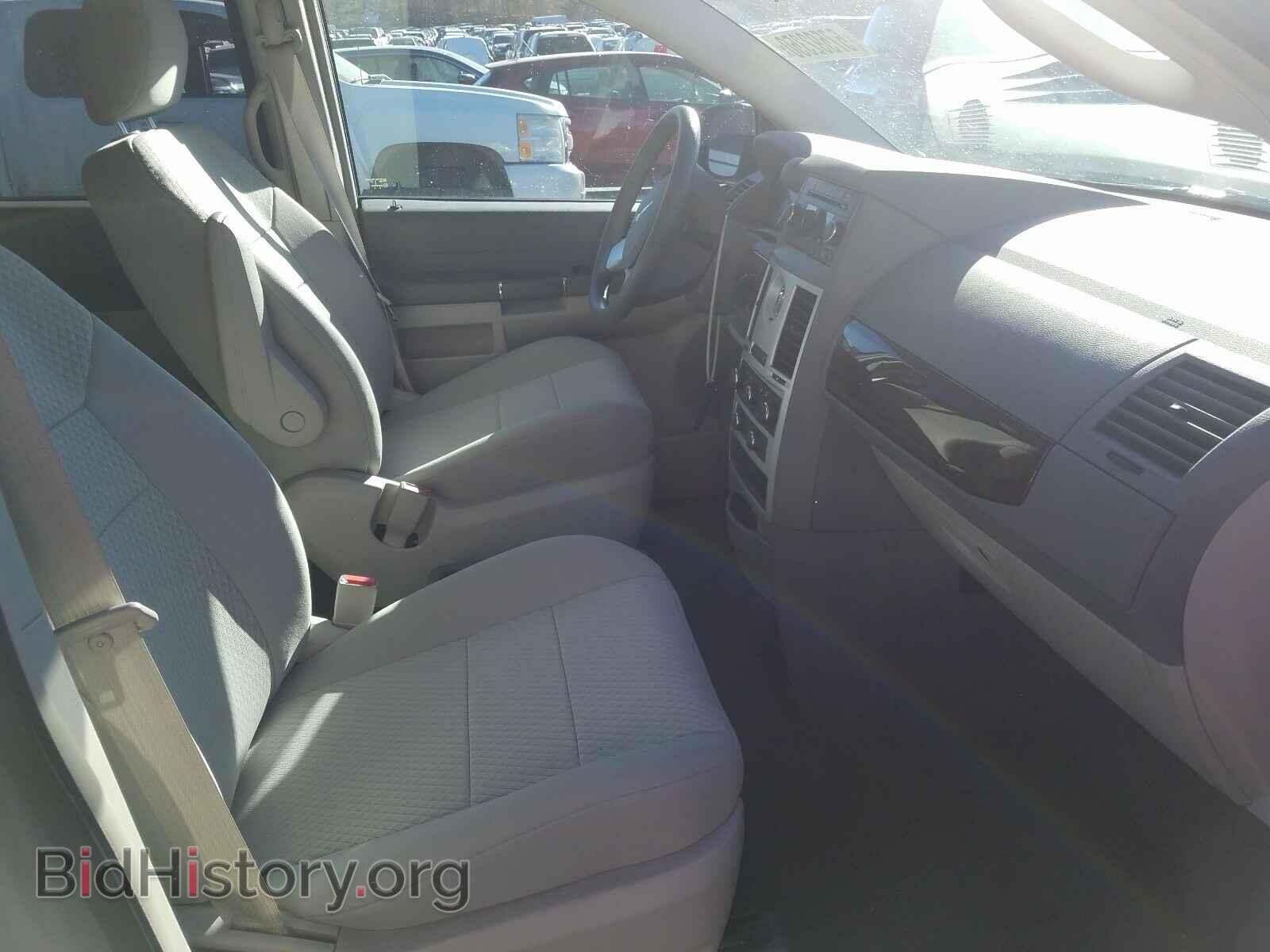 2010 CHRYSLER MINIVAN - VIN: 2A4RR4DEXAR173911 - Photo 5