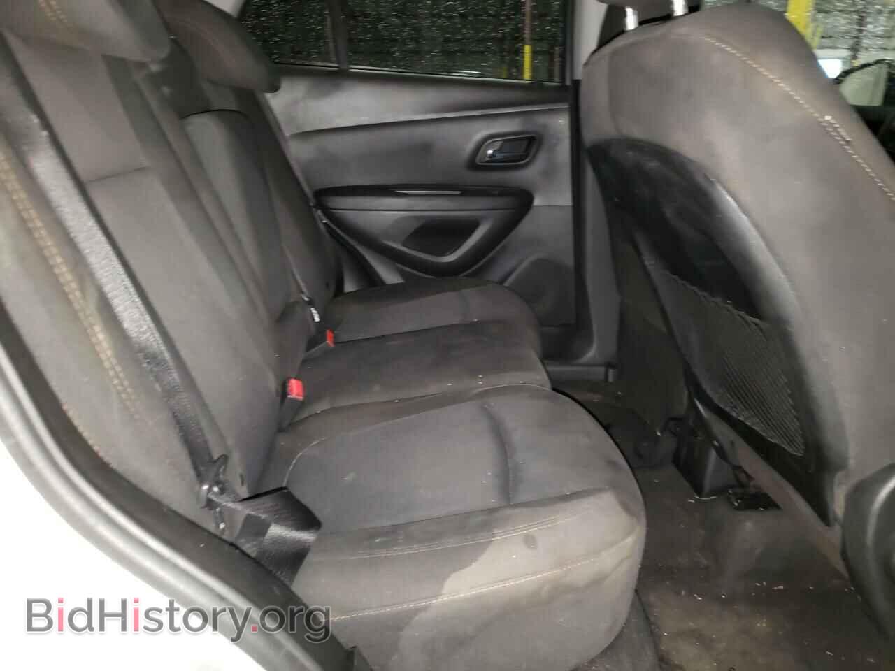 2017 CHEVROLET TRAX - VIN: 3GNCJPSB3HL166147 - Фото 6