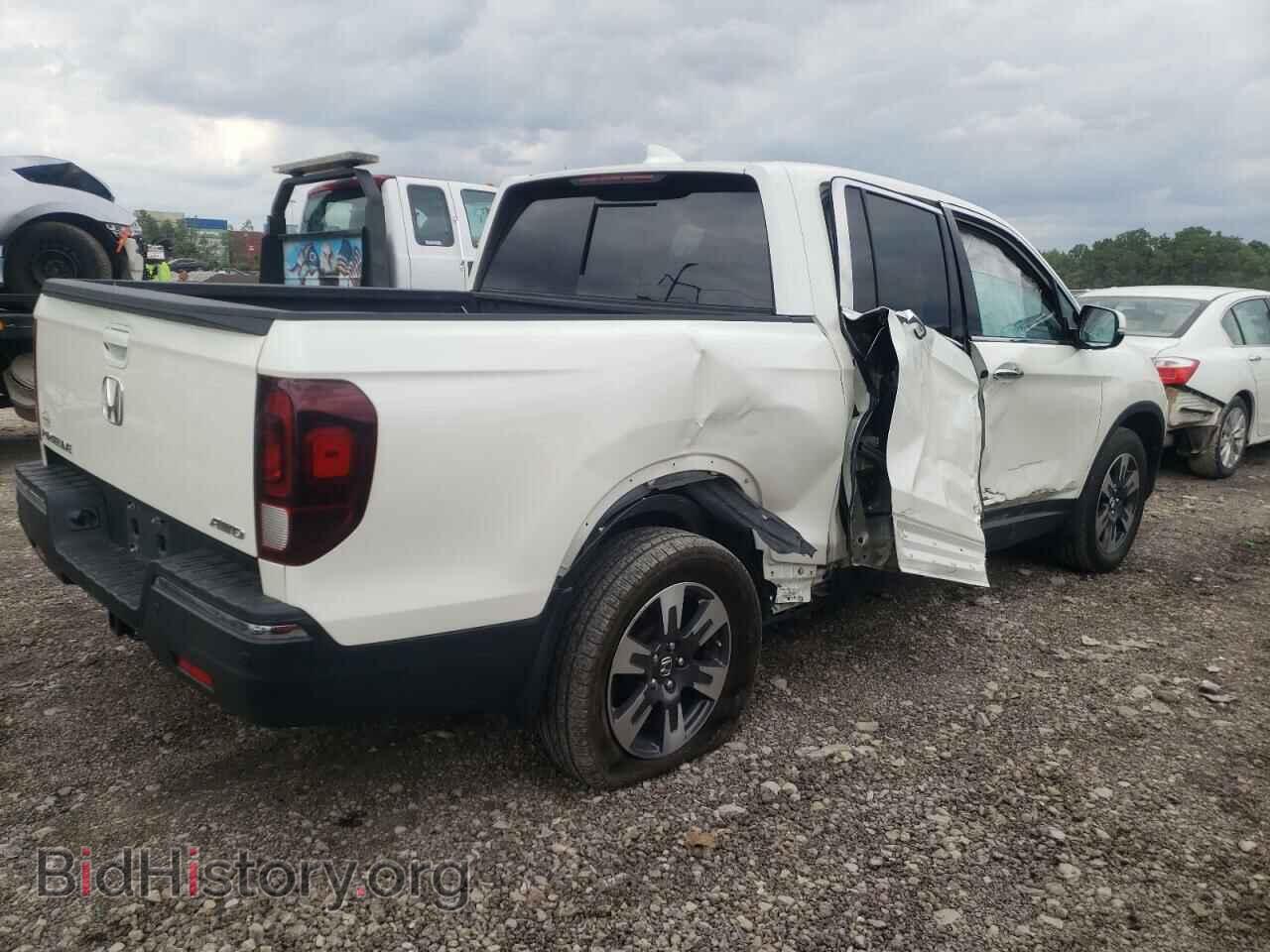 2019 HONDA RIDGELINE - VIN: 5FPYK3F75KB007881 - Фото 3