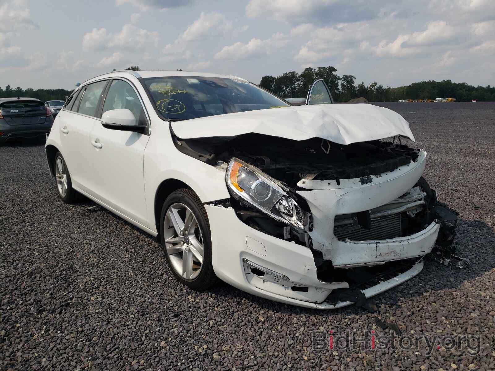 Photo YV140MEM2F1264080 - VOLVO V60 2015