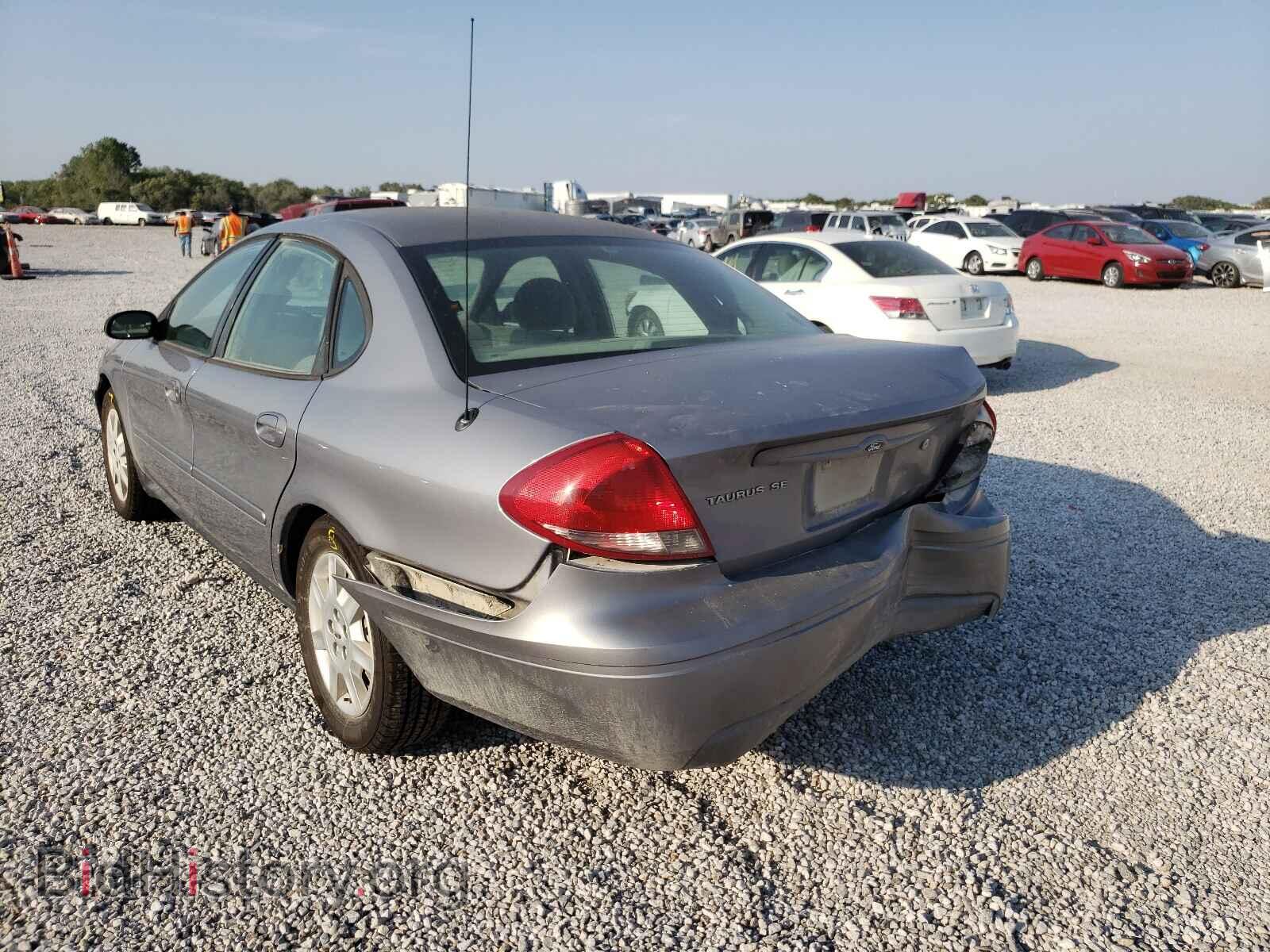 2007 FORD TAURUS - VIN: 1FAFP53U57A197372 - Фото 3