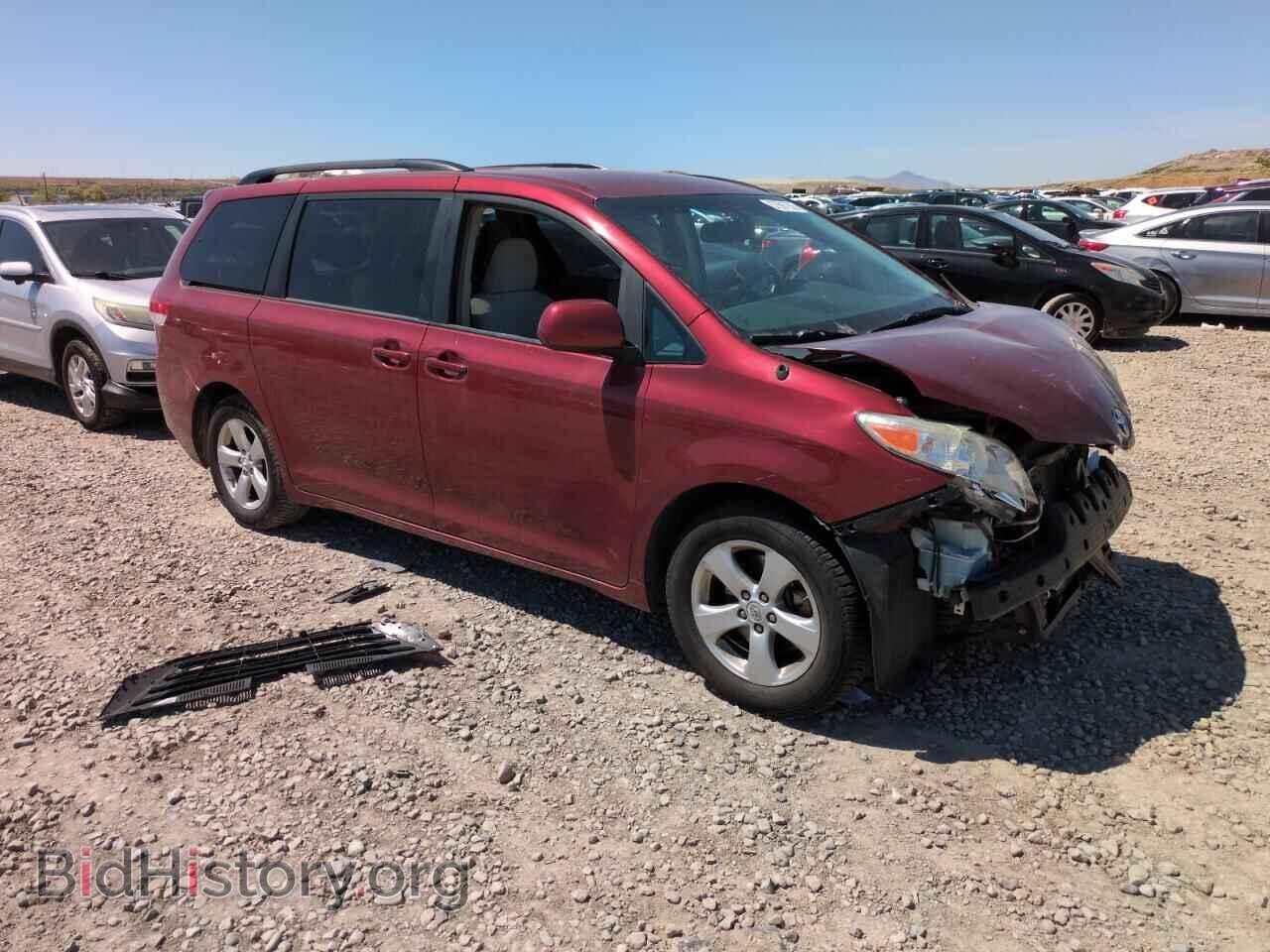 2011 TOYOTA All Models - VIN: 5TDKK3DC6BS141177 - Фото 4