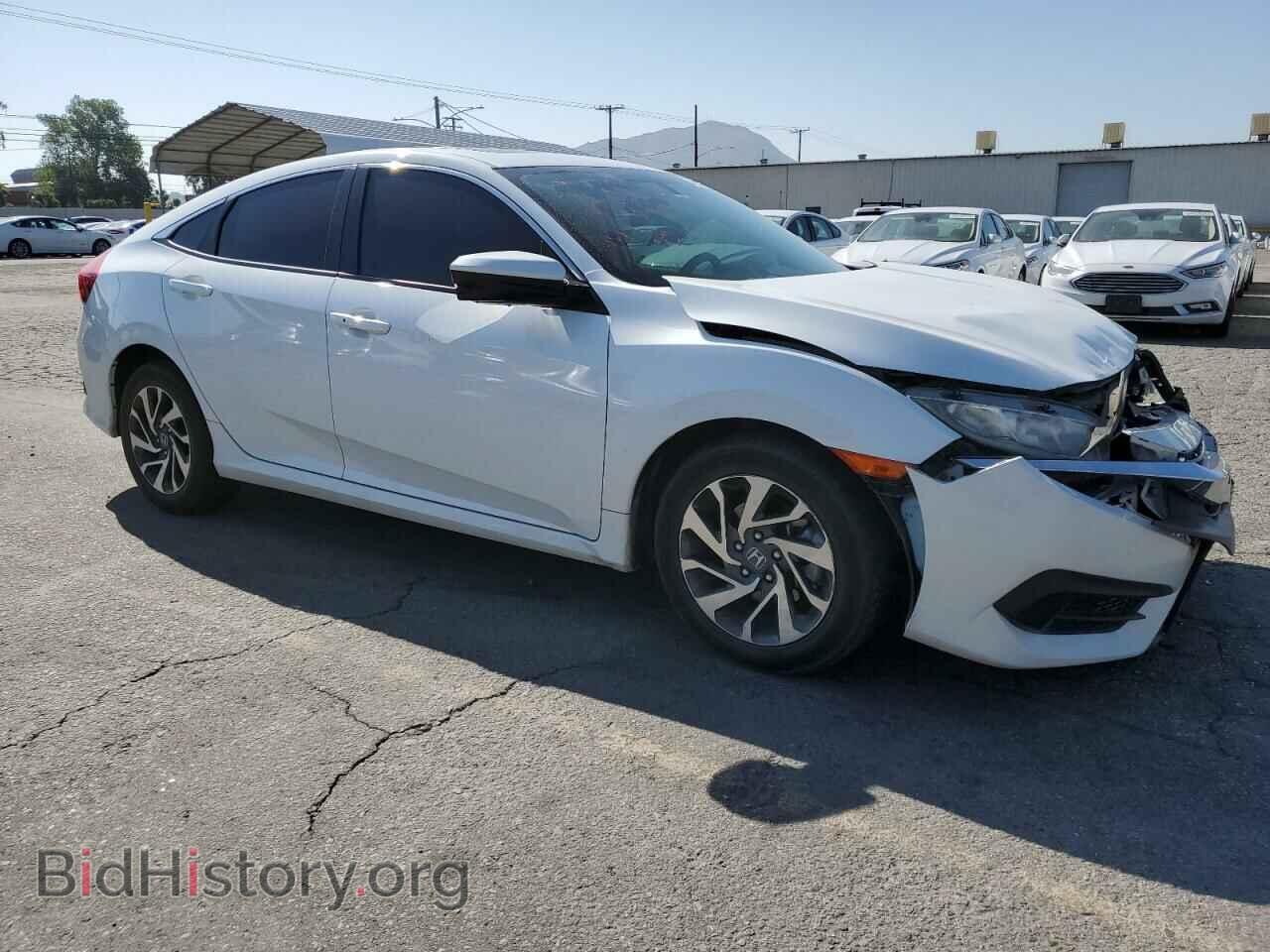 2018 HONDA CIVIC - VIN: 2HGFC2F71JH557046 - Фото 4