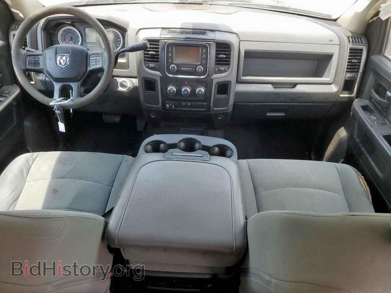 2018 RAM All Models - VIN: 3C6UR5HJ5JG190058 - Фото 8