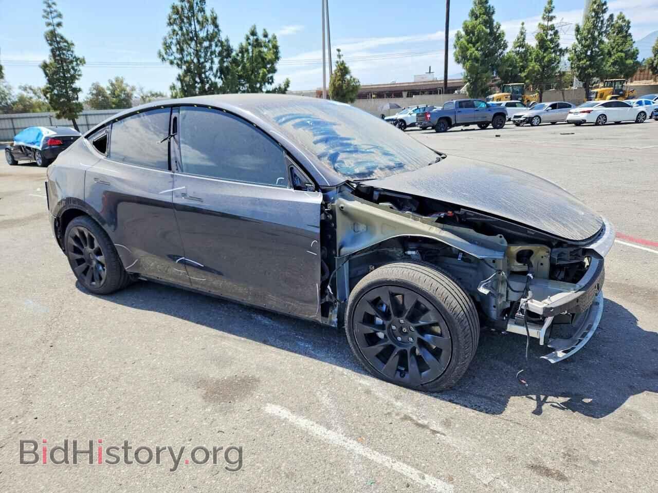 2024 TESLA MODEL Y - VIN: 7SAYGDEE6RF006784 - Photo 4