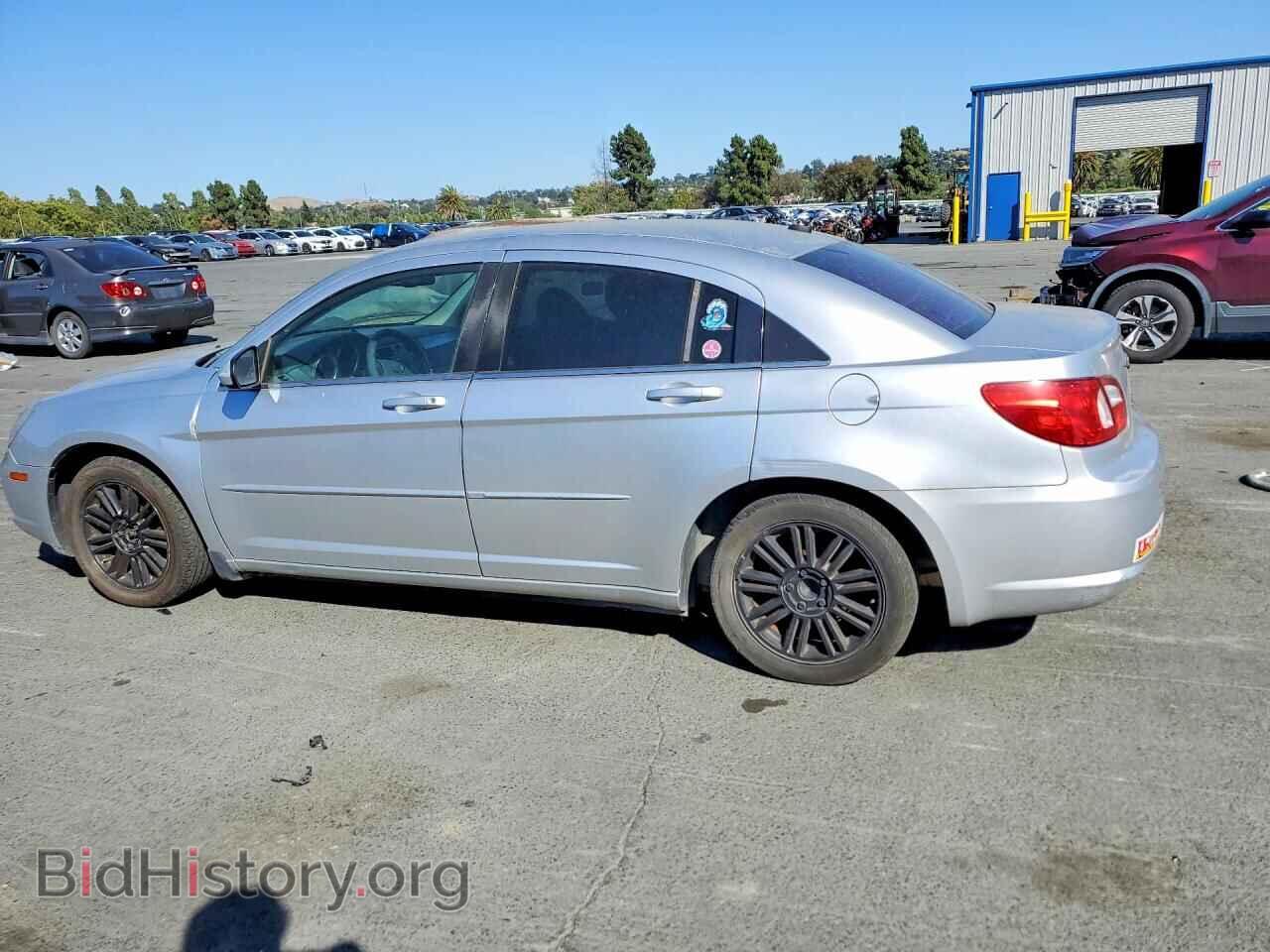 2008 CHRYSLER SEBRING - VIN: 1C3LC56R68N172639 - Фото 2
