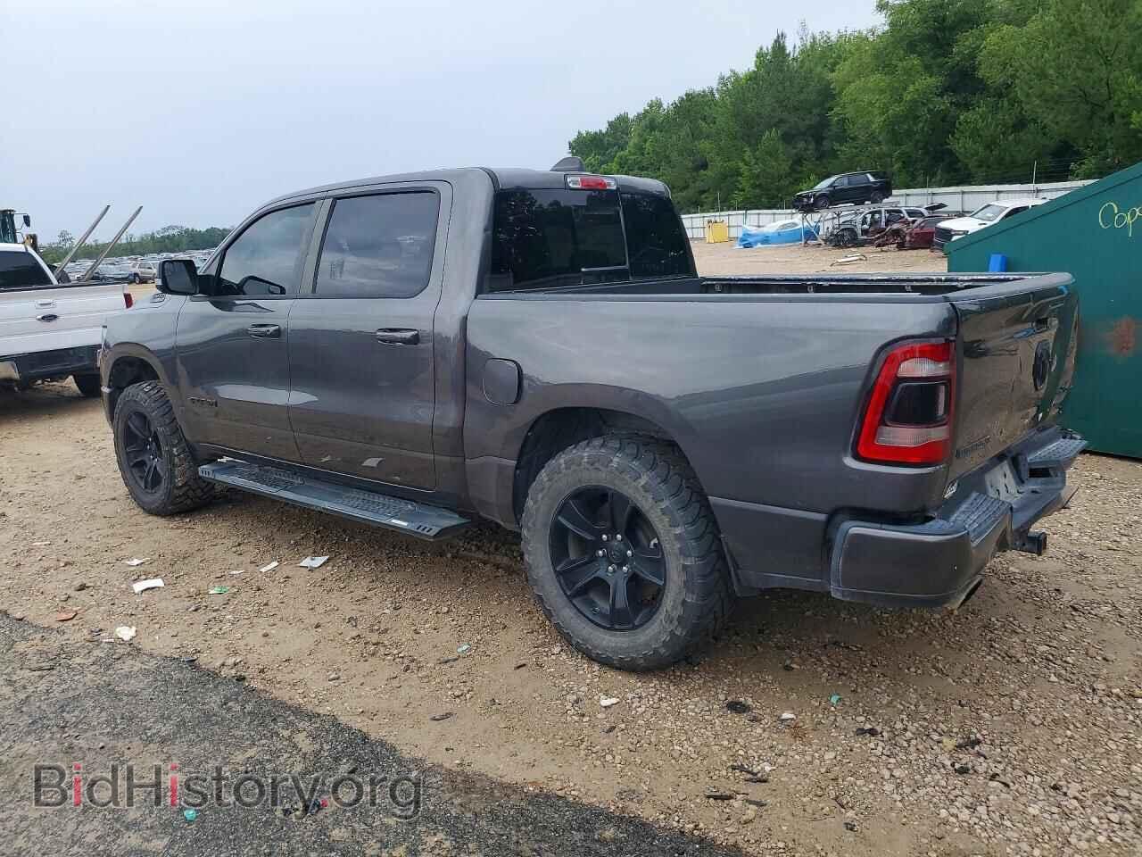 2021 RAM 1500 - VIN: 1C6SRFFM3MN576256 - Фото 2