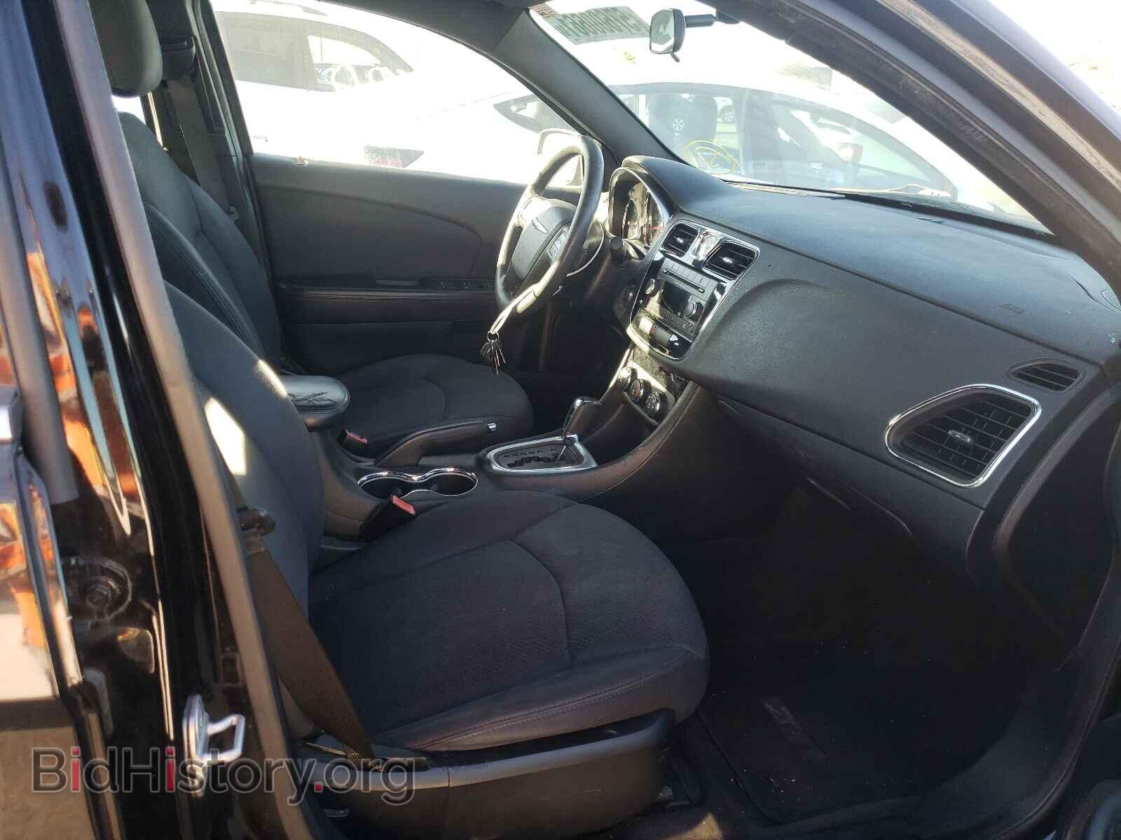 2012 CHRYSLER 200 - VIN: 1C3CCBAB0CN316879 - Фото 5