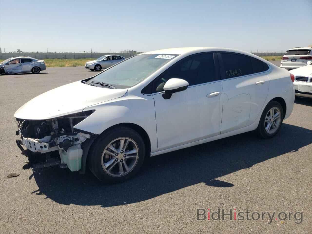 Photo 1G1BE5SM7J7115297 - CHEVROLET CRUZE 2018