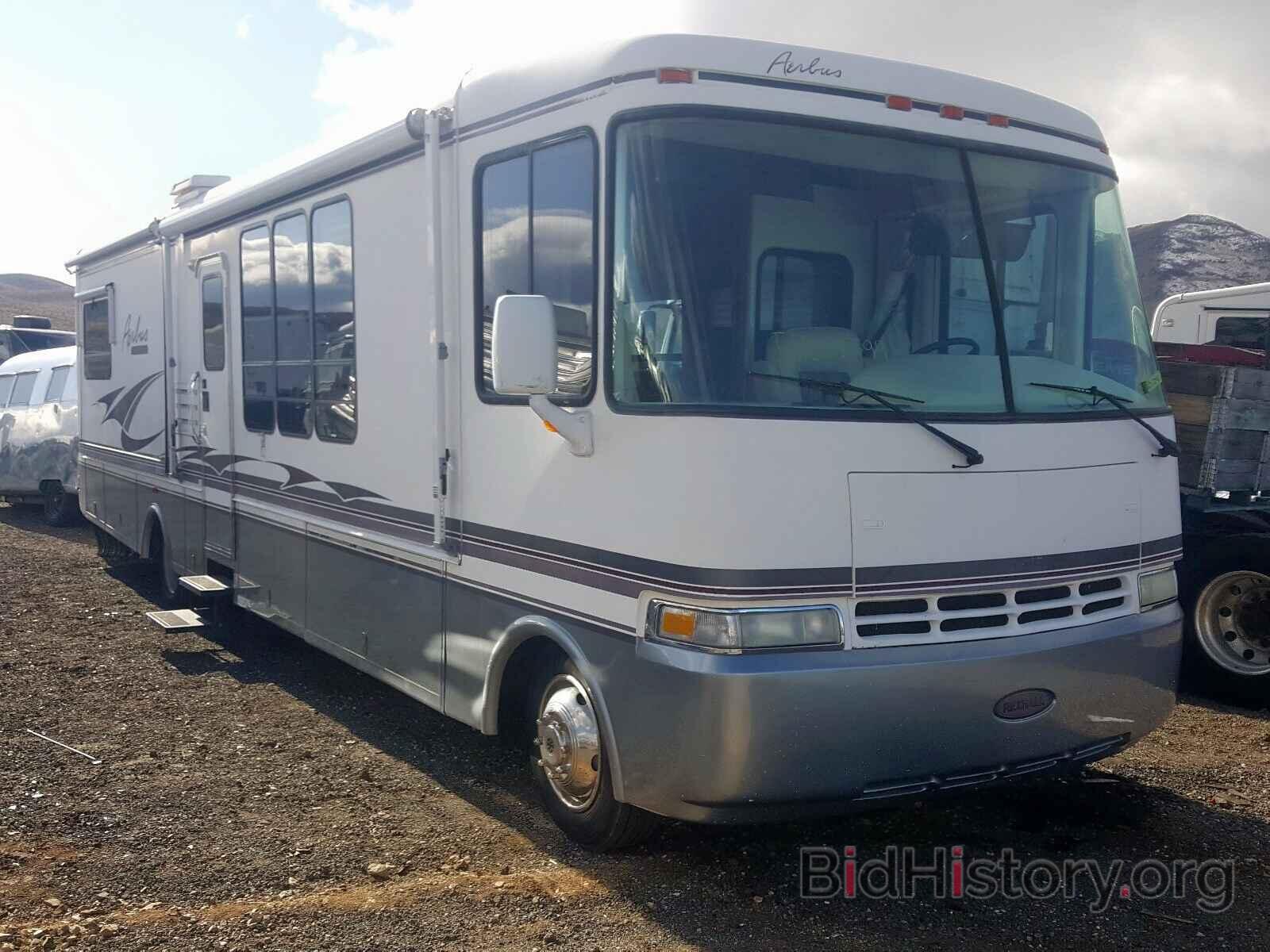 Photo 1FCNF53S630A00071 - FORD MOTORHOME 2003