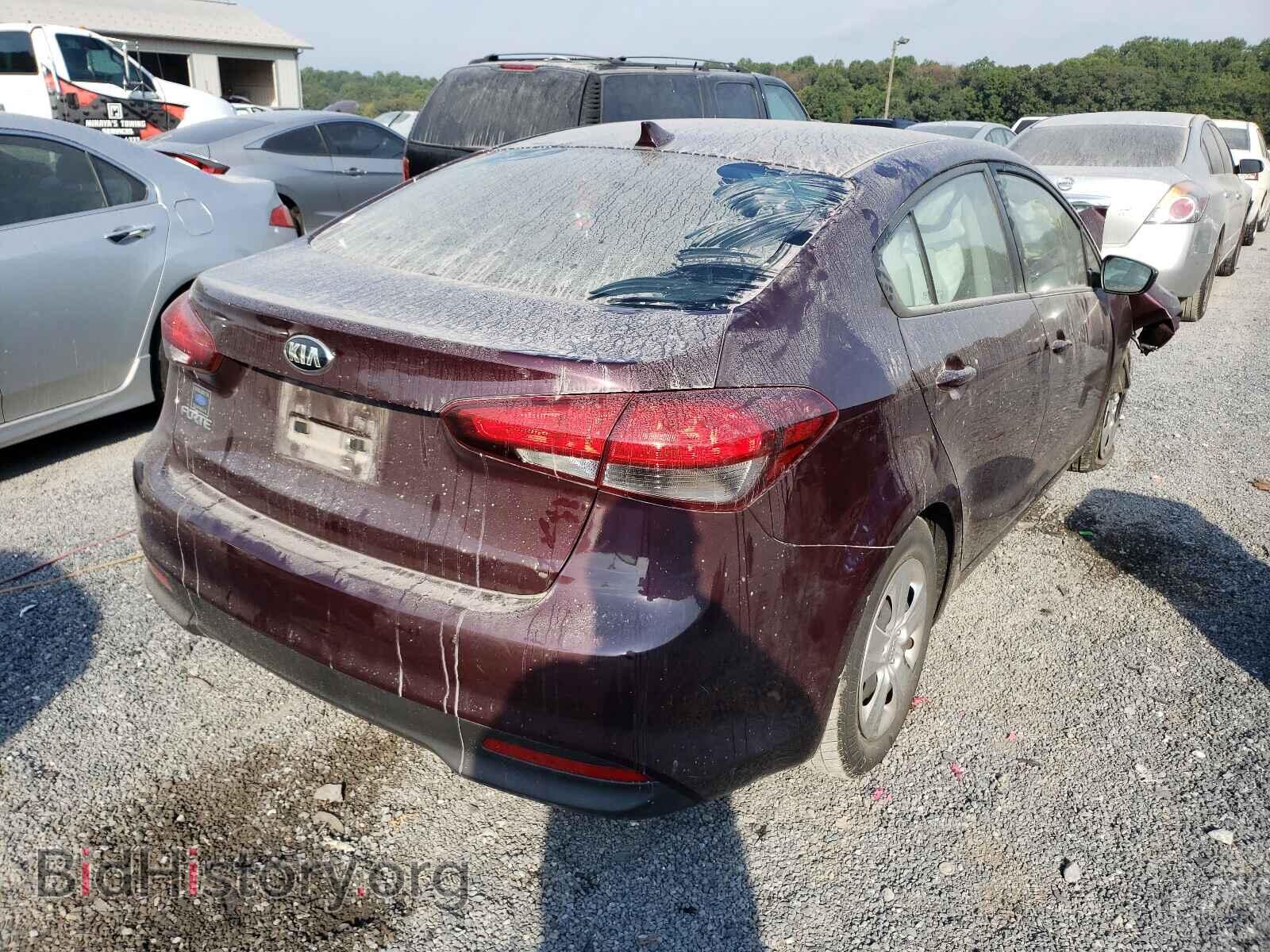 2017 KIA FORTE - VIN: 3KPFK4A78HE077872 - Фото 4