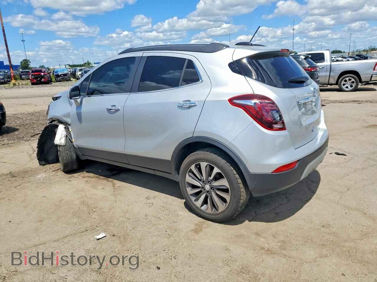 2022 BUICK ENCORE - VIN: KL4CJESM9NB537639 - Photo 2