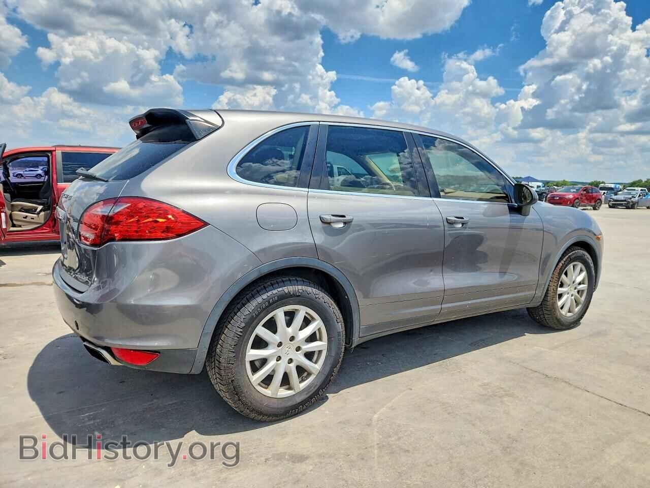 2011 PORSCHE CAYENNE - VIN: WP1AA2A24BLA04100 - Photo 3