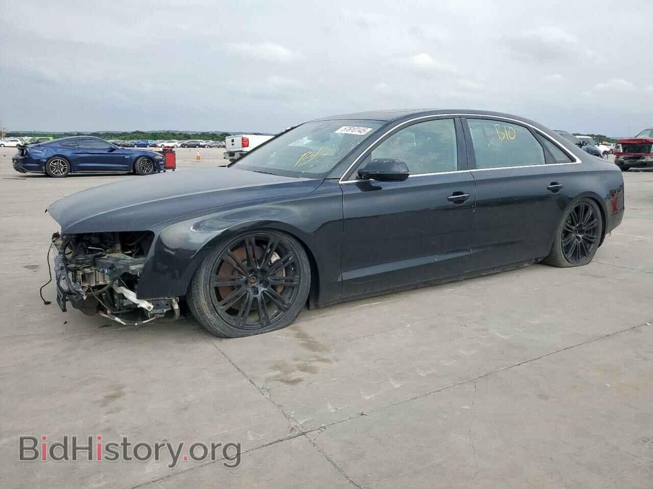 Photo WAURVAFD2BN005986 - AUDI A8 2011