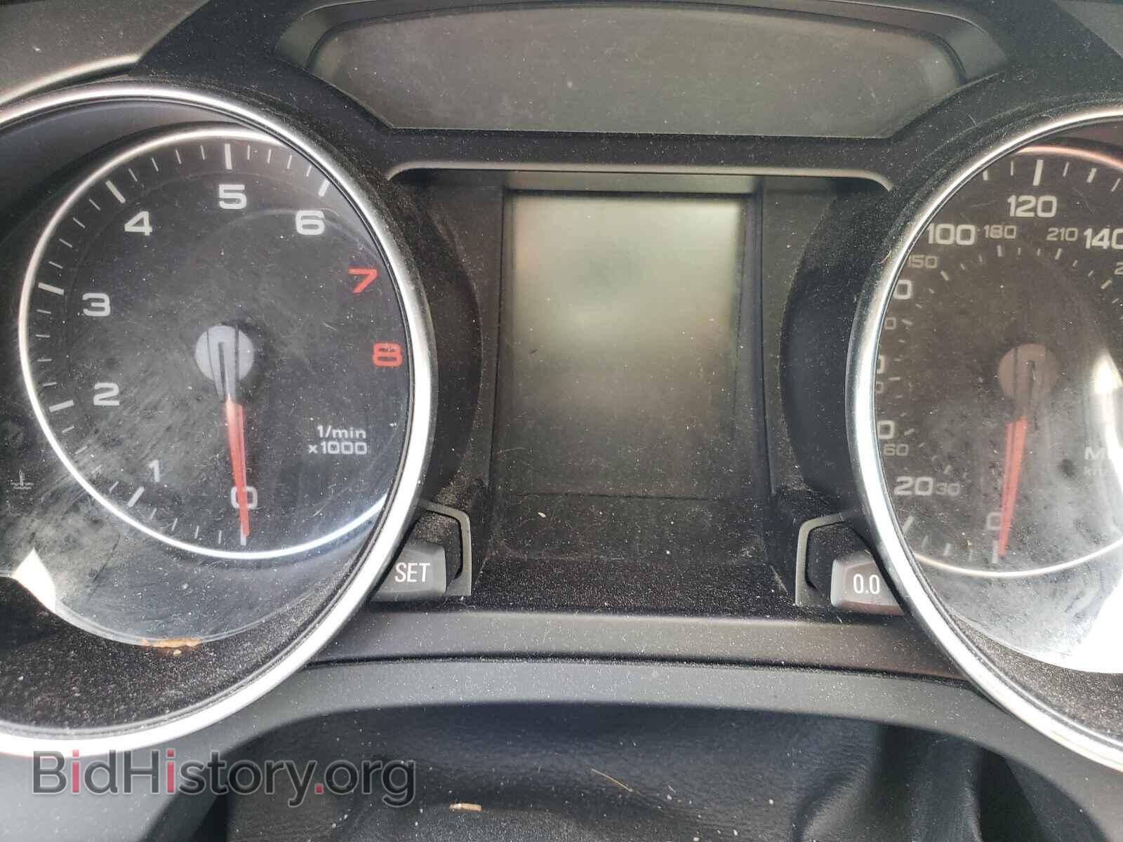 2010 AUDI A5 - VIN: WAULFAFR3AA002230 - Фото 8