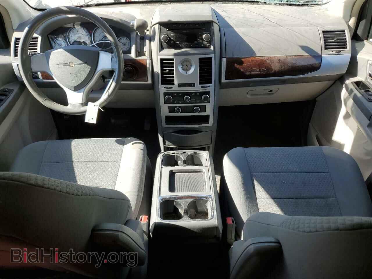 2010 CHRYSLER MINIVAN - VIN: 2A4RR5D10AR479714 - Фото 8