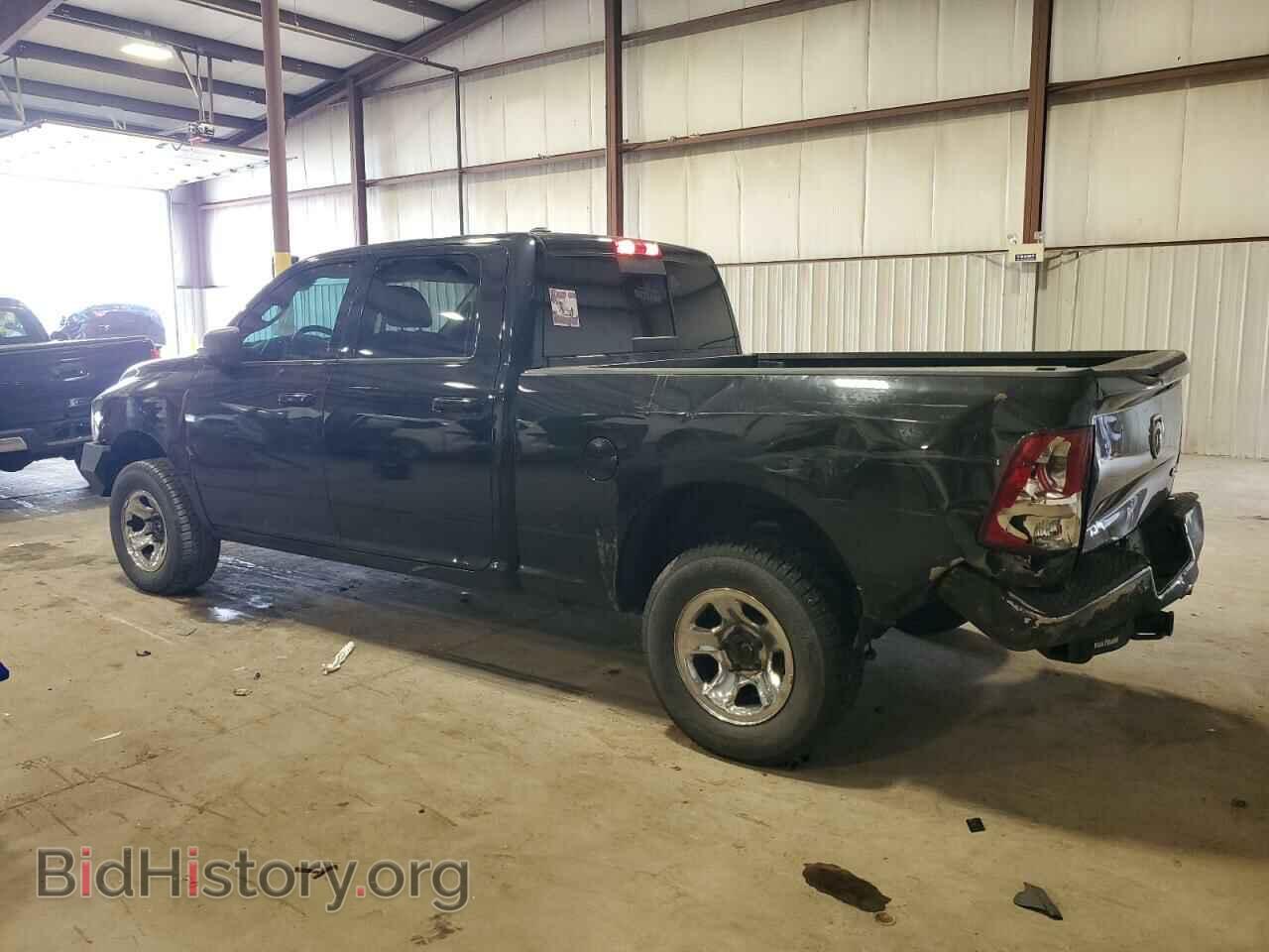 2019 RAM 1500 - VIN: 1C6RR7TT7KS516916 - Photo 2