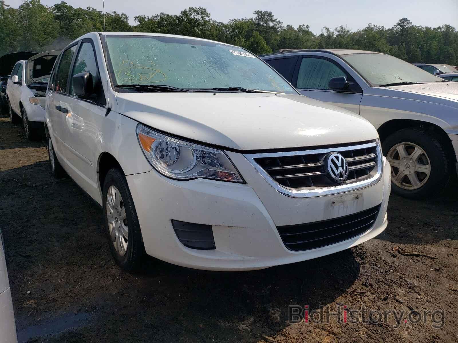 Фотография 2V4RW4DG7BR691529 - VOLKSWAGEN ROUTAN 2011