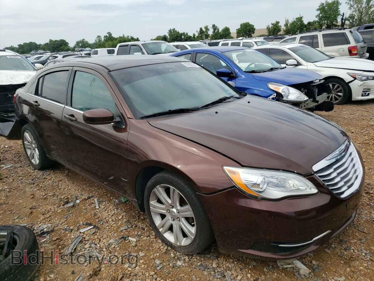 2013 CHRYSLER 200 - VIN: 1C3CCBAB6DN705916 - Фото 4