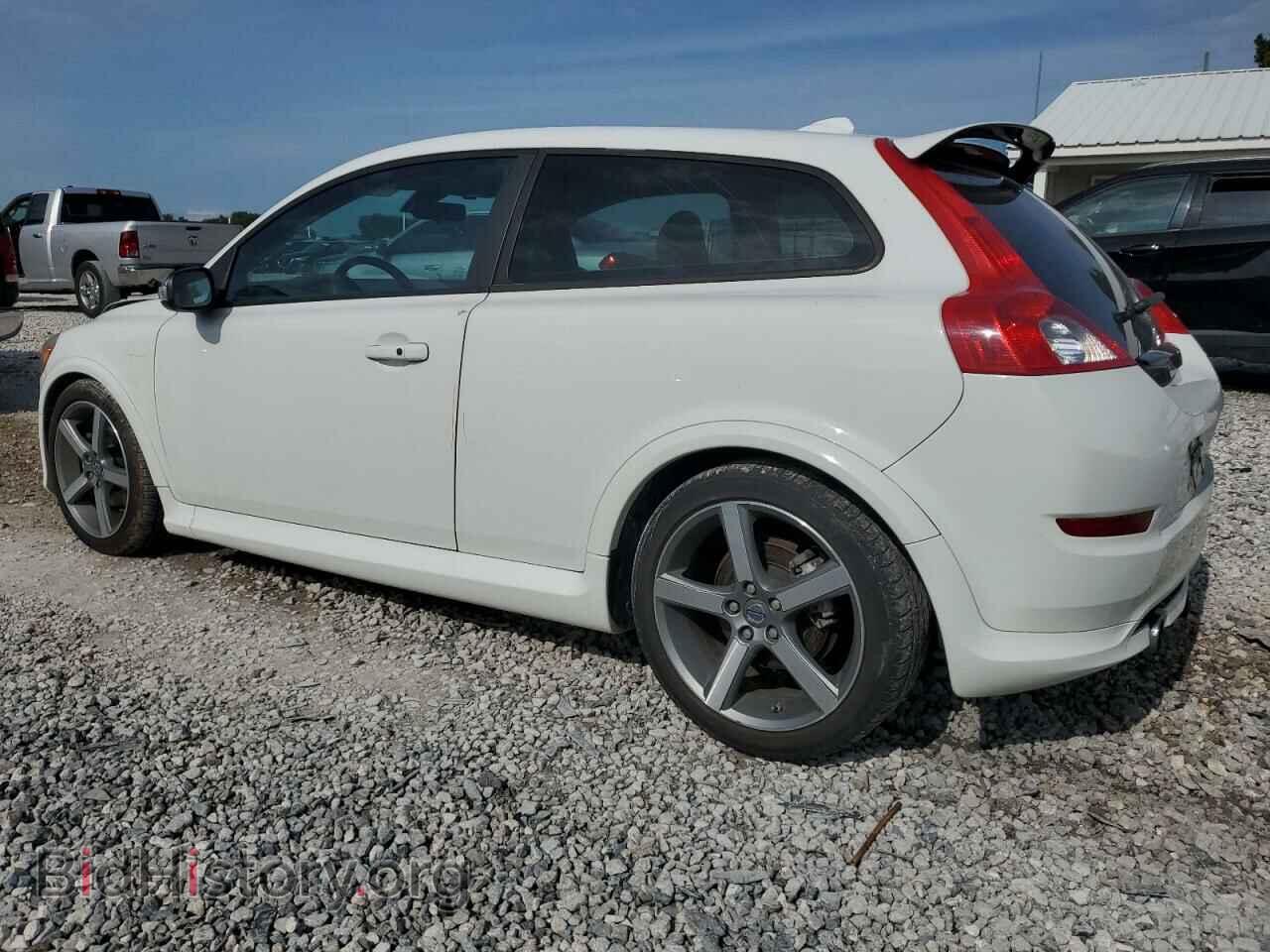2011 VOLVO C30 - VIN: YV1672MK7B2230231 - Фото 2