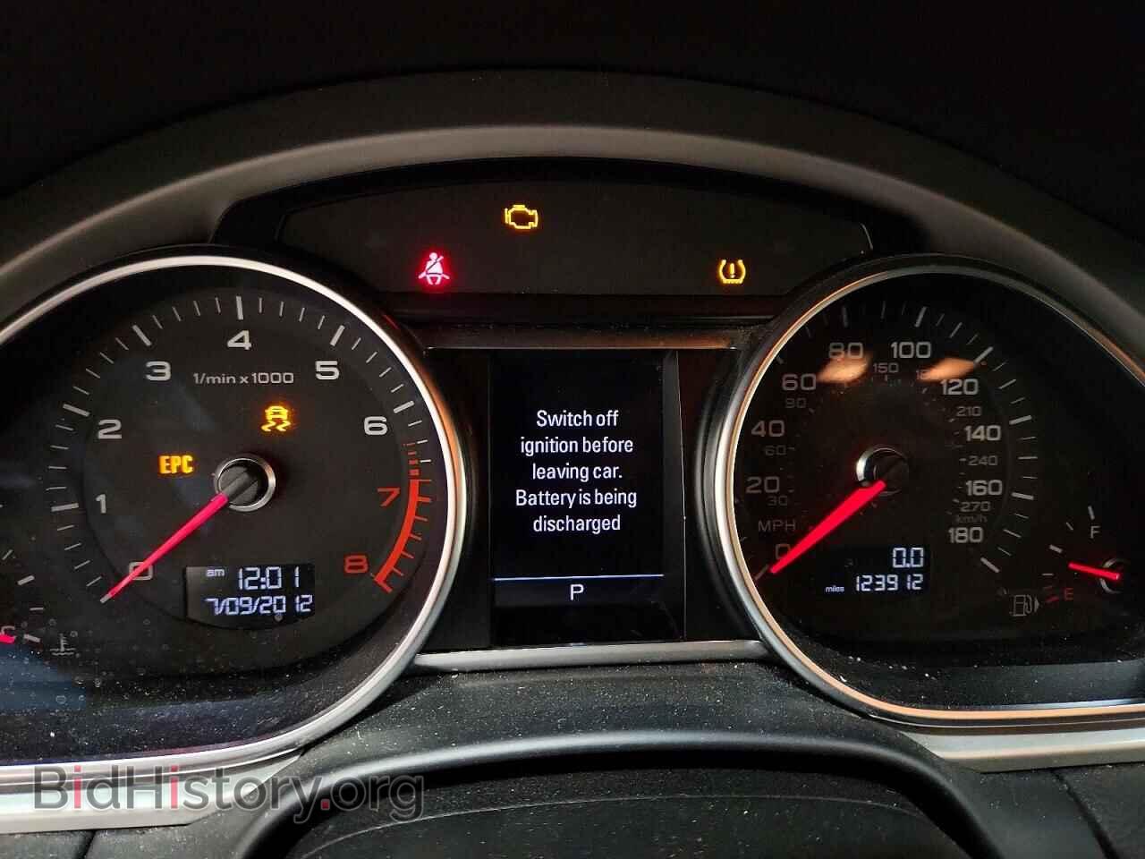 2013 AUDI Q7 - VIN: WA1DGAFEXDD015698 - Фото 9