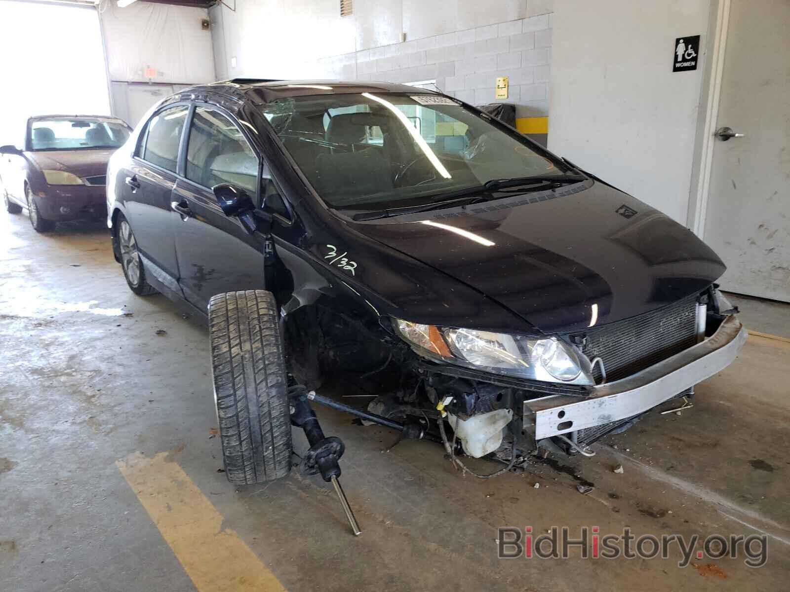 Photo 19XFA1F85AE008792 - HONDA CIVIC 2010