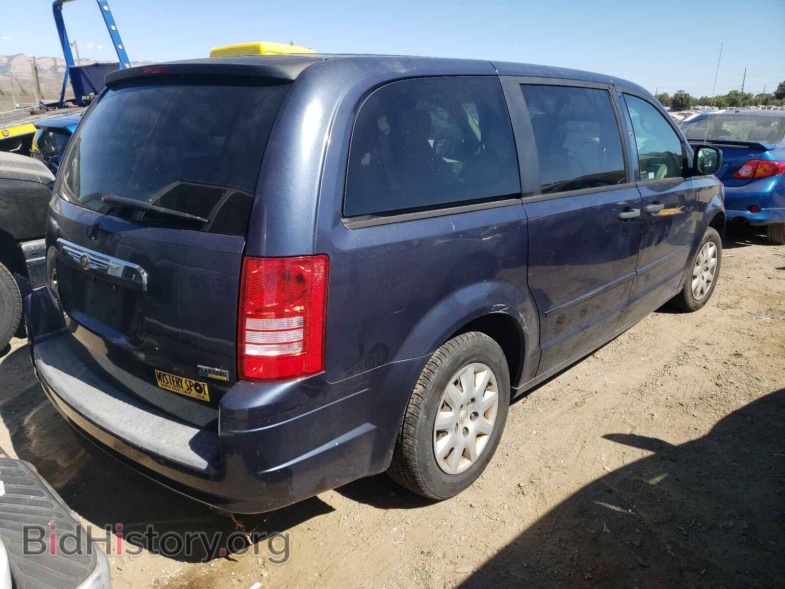 2008 CHRYSLER MINIVAN - VIN: 2A8HR44H78R620886 - Фото 4