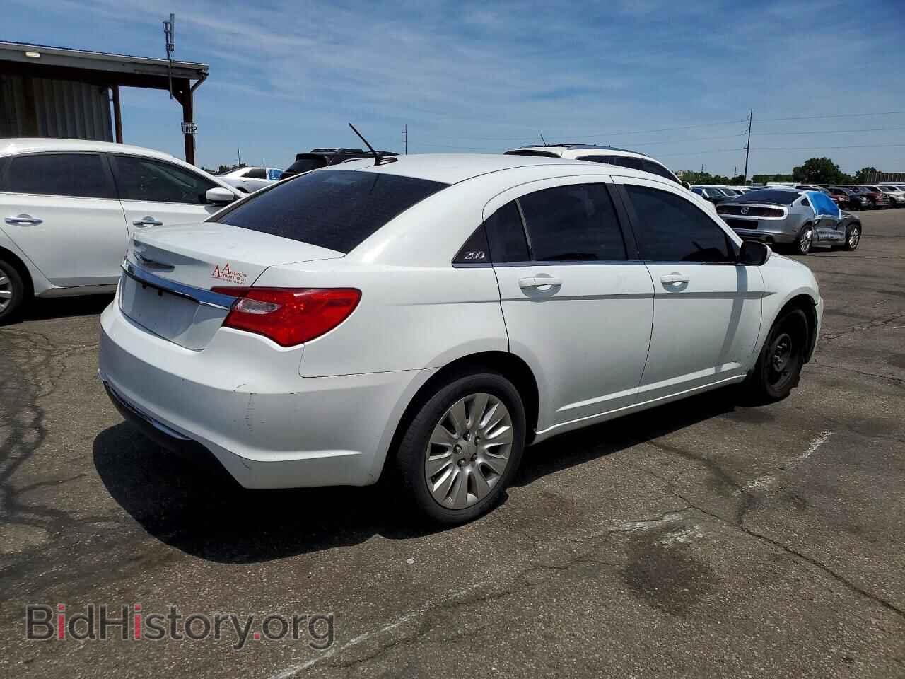 2013 CHRYSLER 200 - VIN: 1C3CCBAB1DN647357 - Photo 3