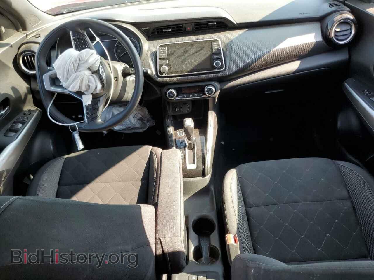 2019 NISSAN KICKS - VIN: 3N1CP5CU3KL534395 - Фото 8