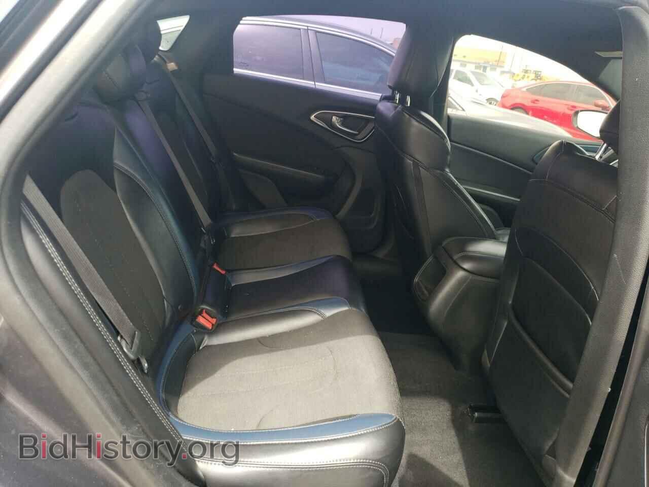 2015 CHRYSLER 200 - VIN: 1C3CCCBB0FN585165 - Фото 10