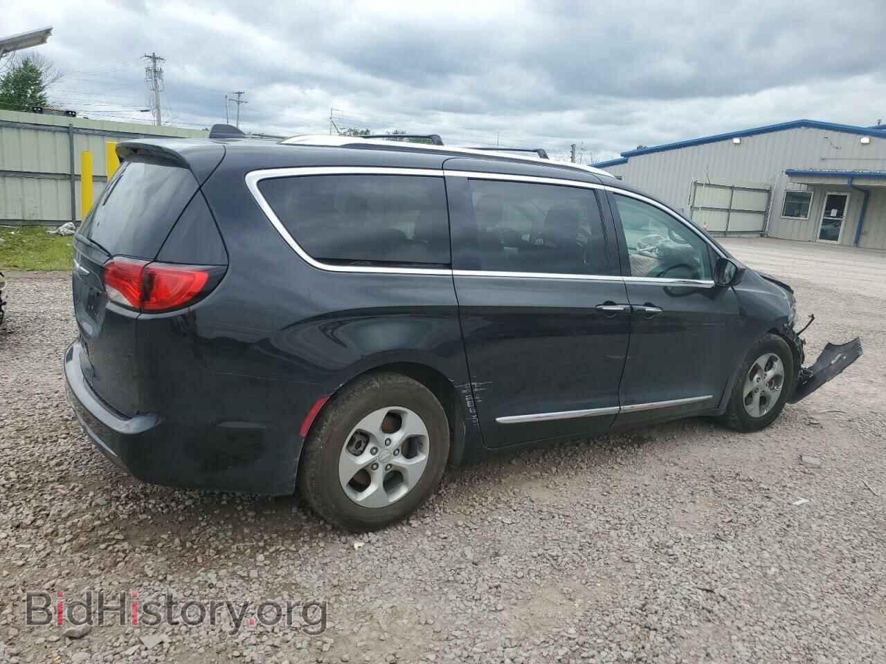 2017 CHRYSLER PACIFICA - VIN: 2C4RC1EG9HR752596 - Photo 3