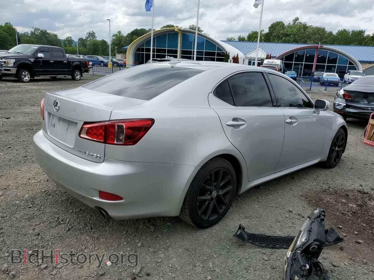 2011 LEXUS IS - VIN: JTHCF5C2XB5044775 - Photo 3