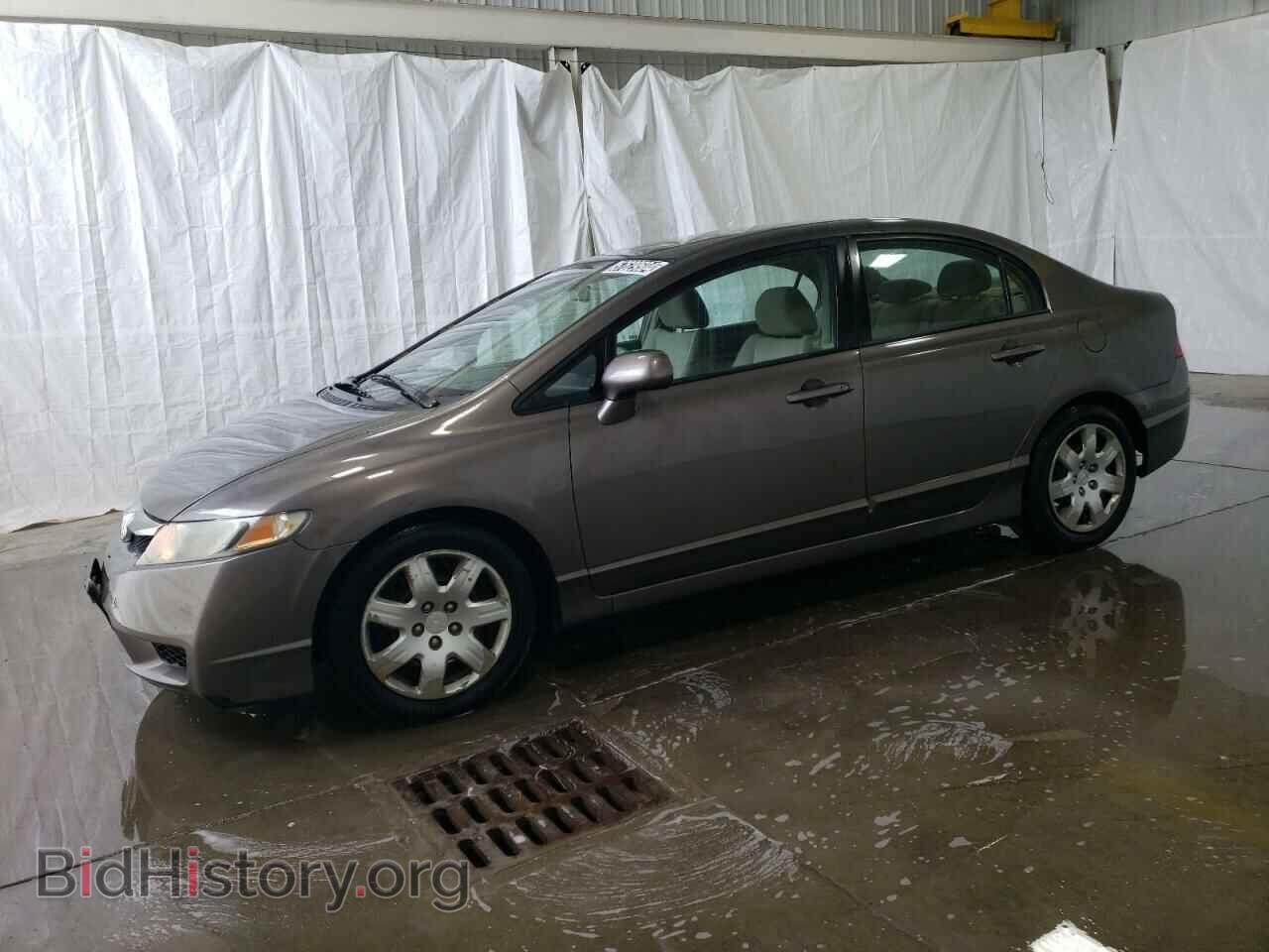 Фотография 19XFA1F56BE048581 - HONDA CIVIC 2011