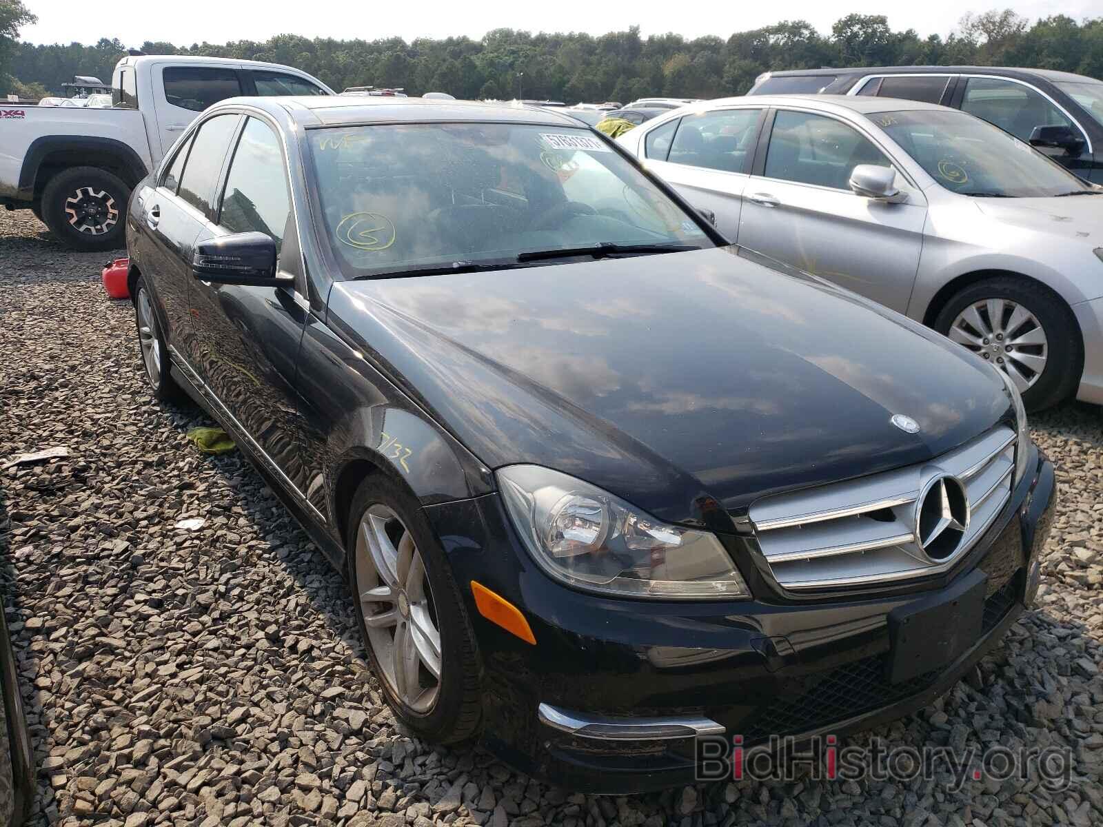 Photo WDDGF8AB0DR297791 - MERCEDES-BENZ C-CLASS 2013