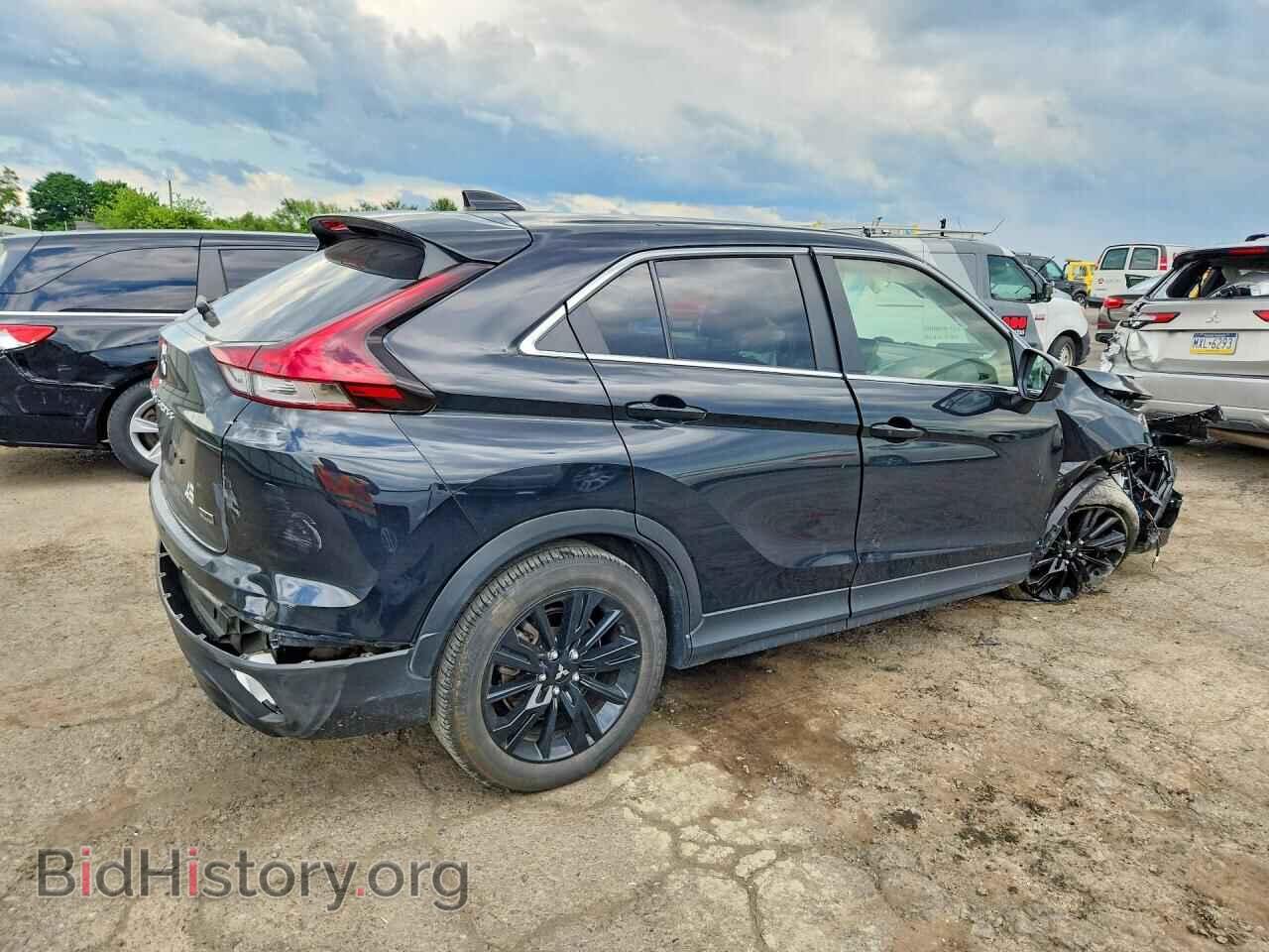 2024 MITSUBISHI ECLIPSE - VIN: JA4ATVAA1RZ050120 - Photo 3