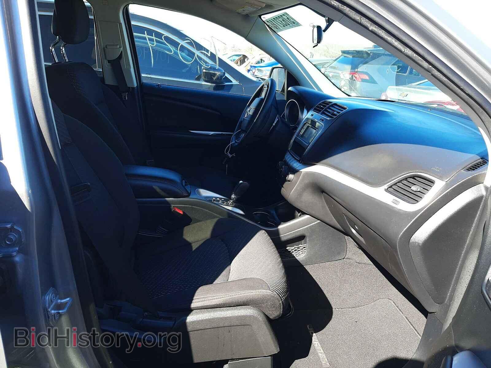 2017 DODGE JOURNEY - VIN: 3C4PDCBG9HT514457 - Фото 5