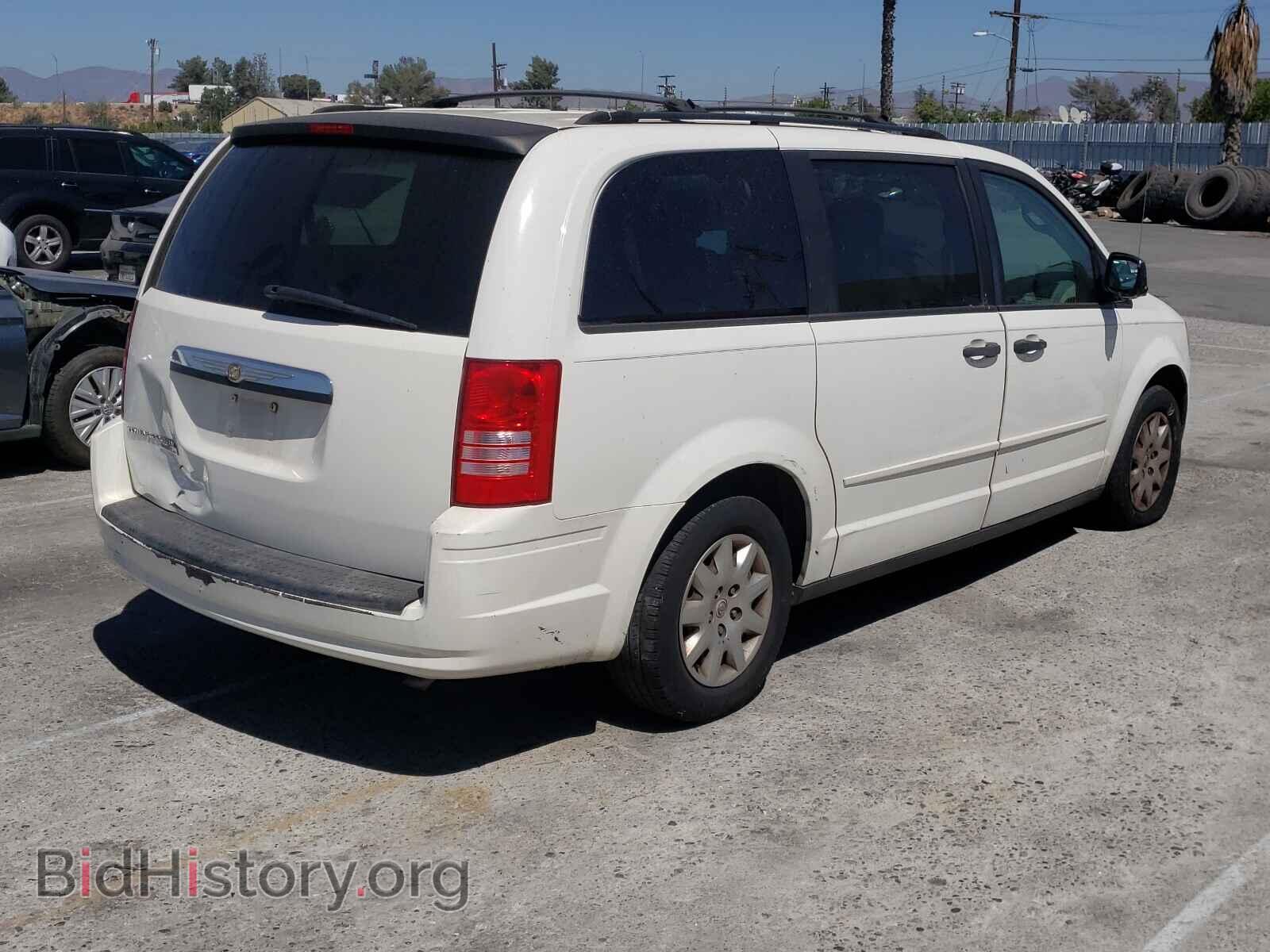 2008 CHRYSLER MINIVAN - VIN: 2A8HR44H58R774643 - Фото 4