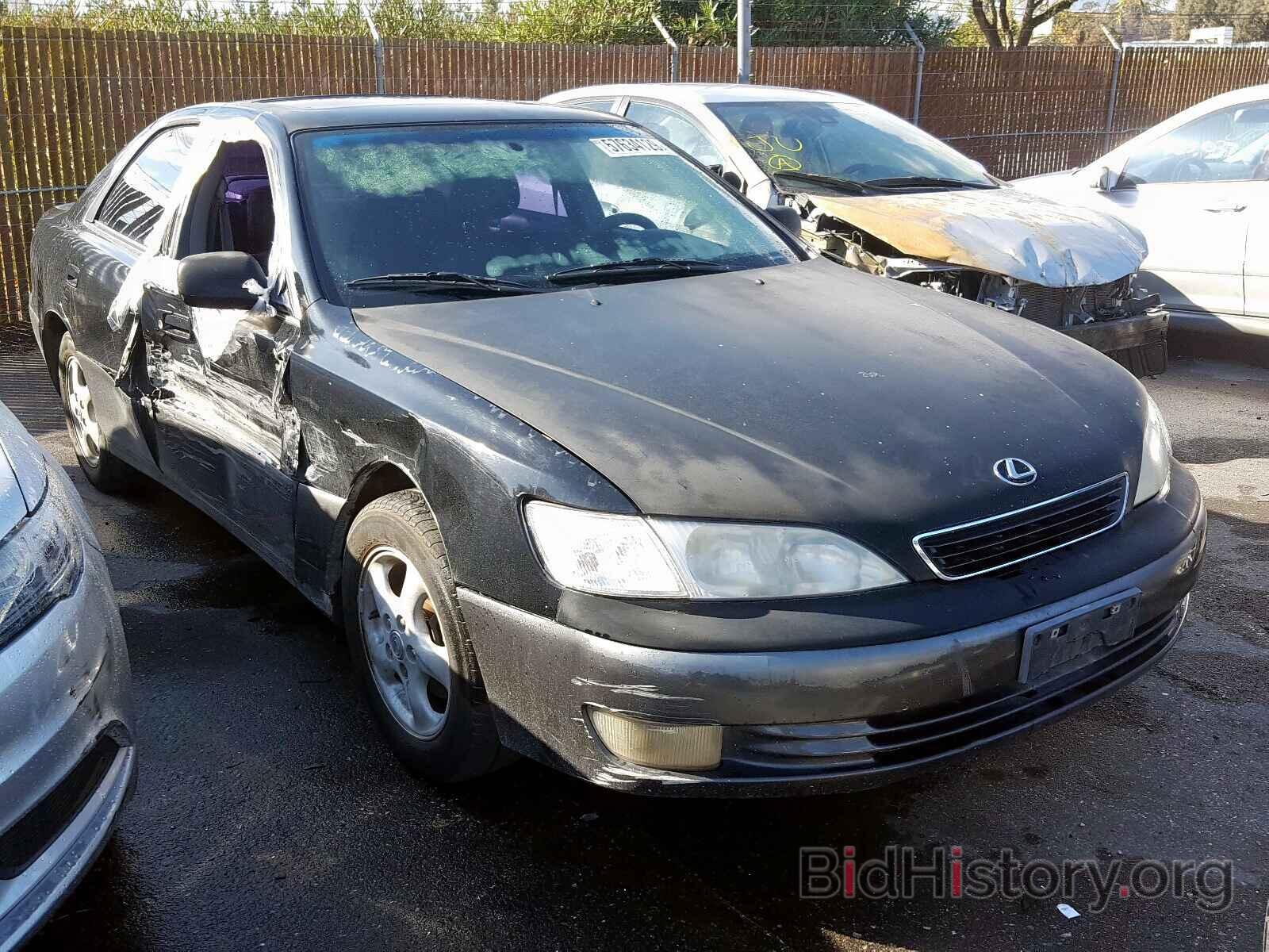 Photo JT8BF22G0V0067720 - LEXUS ES300 1997