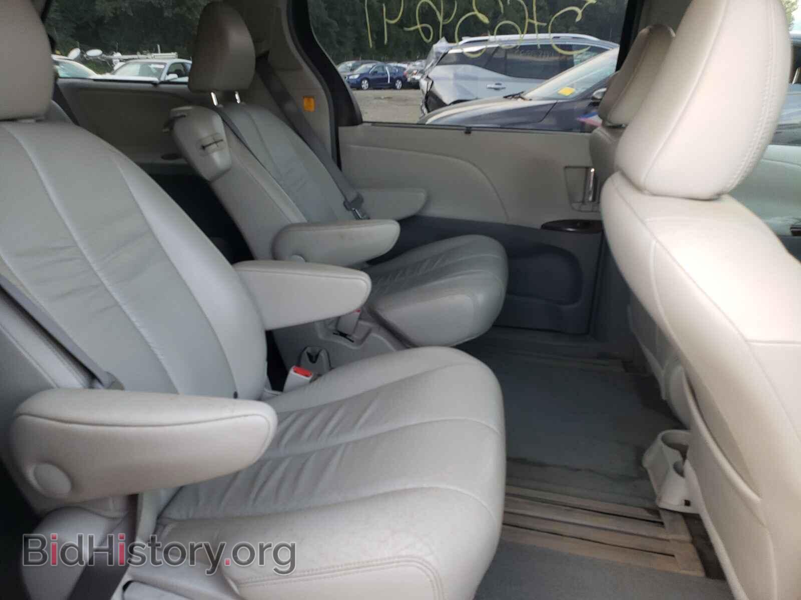 2011 TOYOTA SIENNA - VIN: 5TDYK3DC2BS083451 - Фото 6