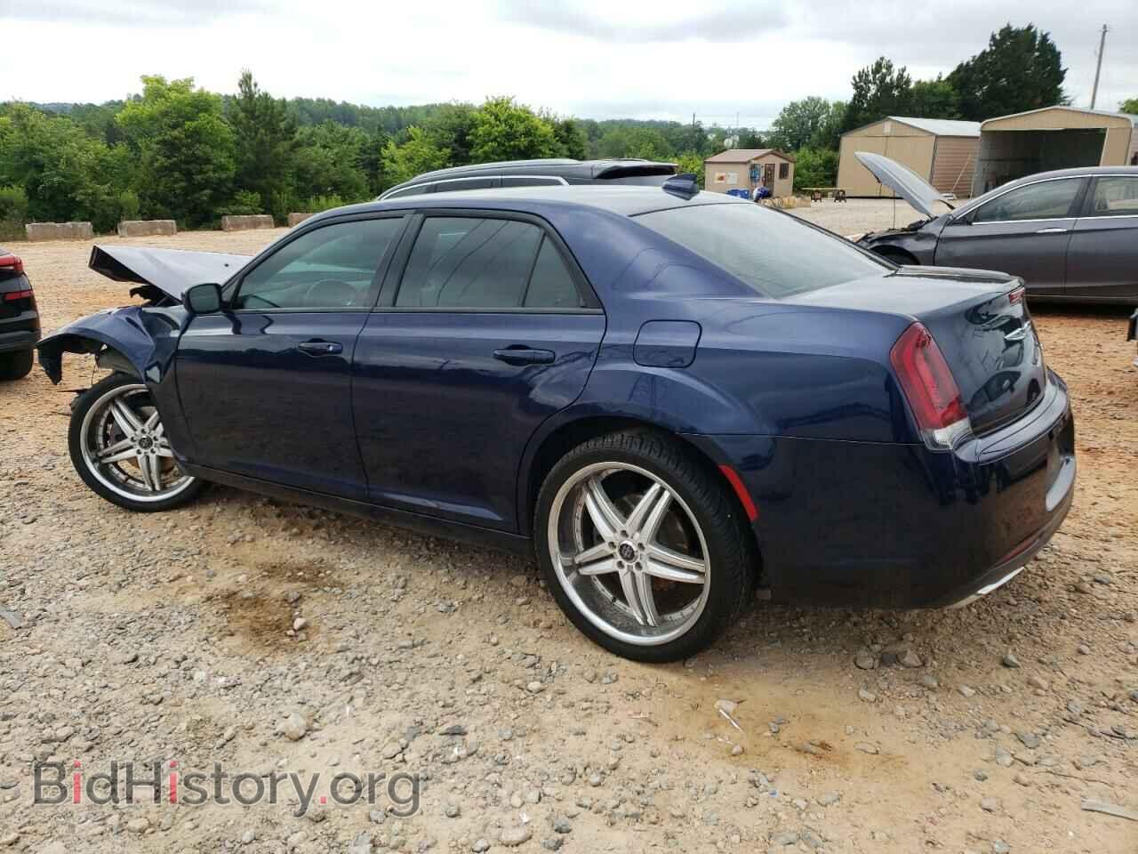 2016 CHRYSLER 300 - VIN: 2C3CCAGG4GH136266 - Фото 2