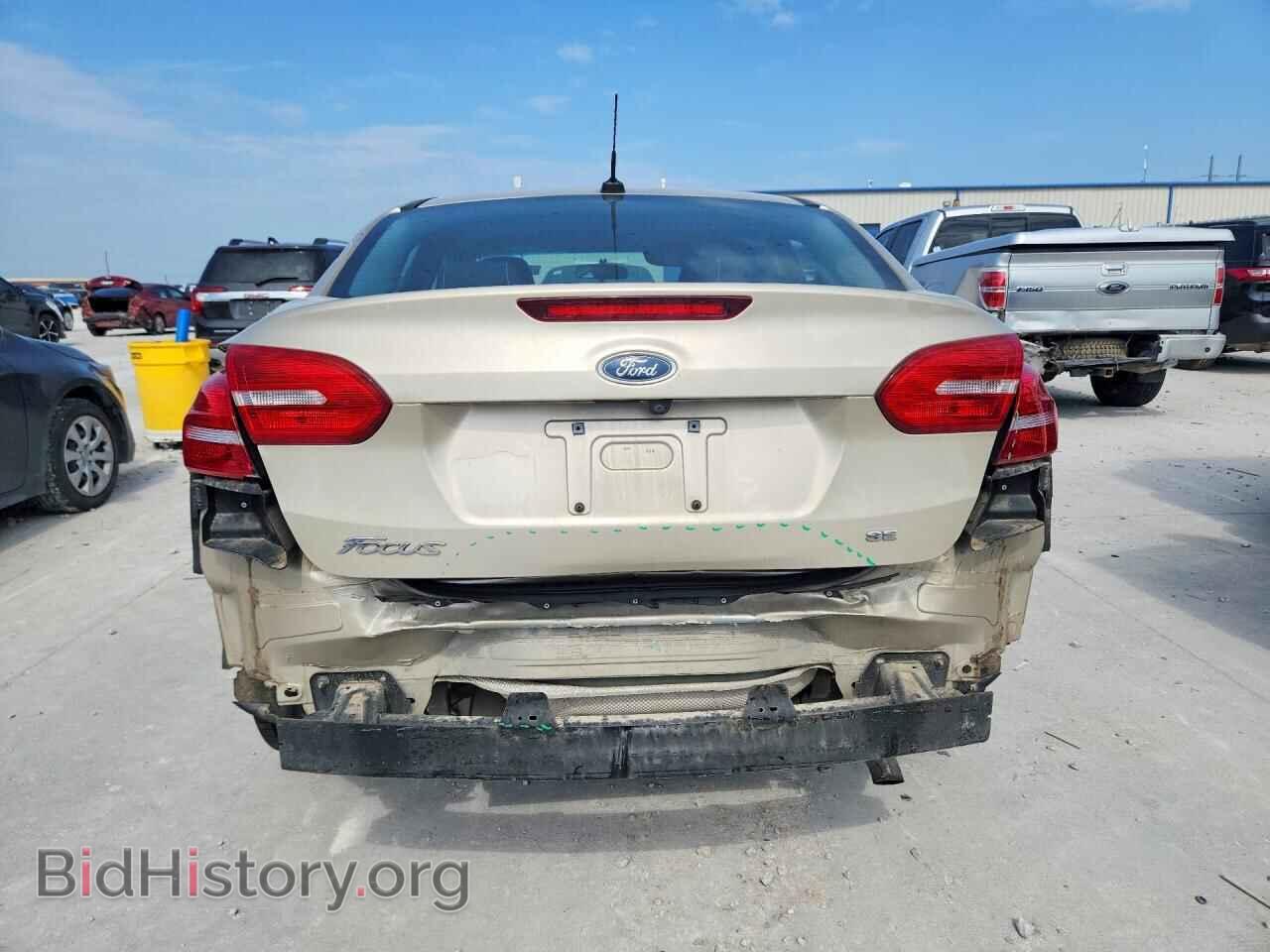 2017 FORD FOCUS - VIN: 1FADP3F23HL300607 - Photo 6