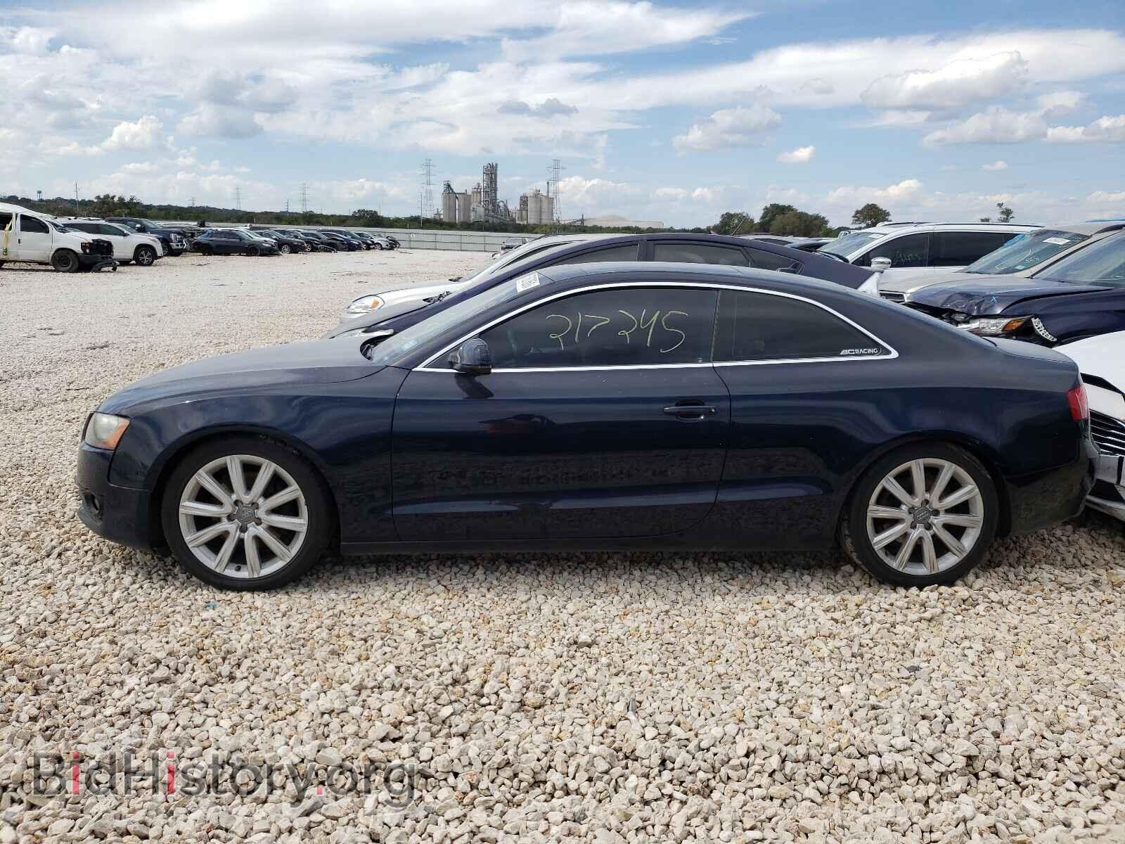2011 AUDI A5 - VIN: WAURFAFR5BA063865 - Фото 9