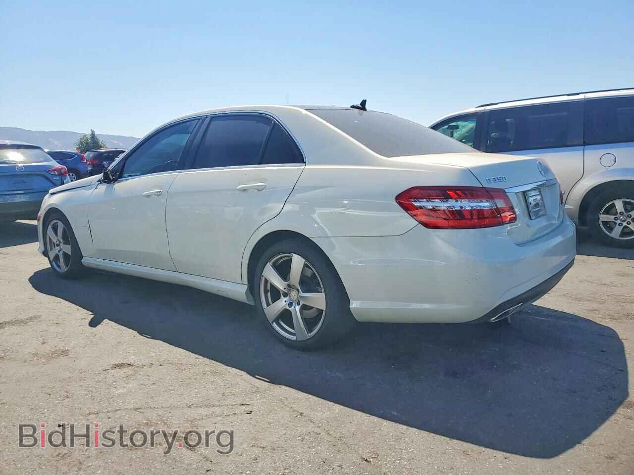 2012 MERCEDES-BENZ E-CLASS - VIN: WDDHF5KB1CA567707 - Фото 2