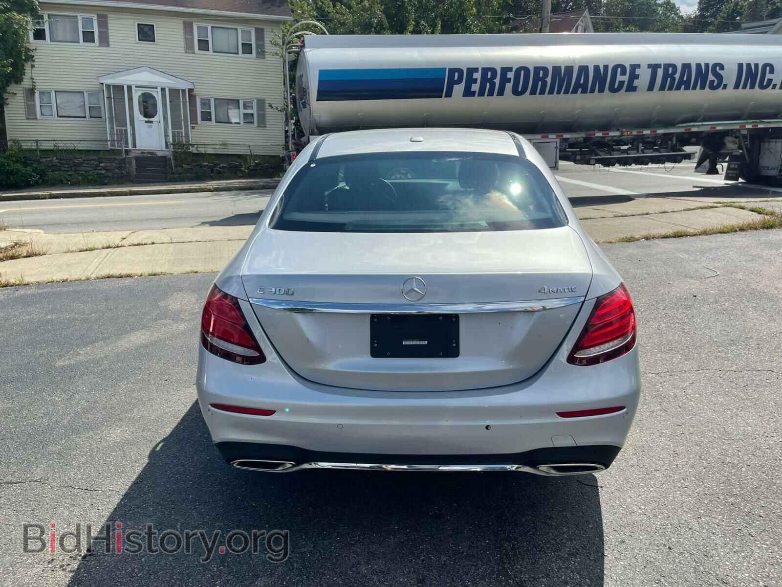 2017 MERCEDES-BENZ E-CLASS - VIN: WDDZF4KB4HA026723 - Фото 5
