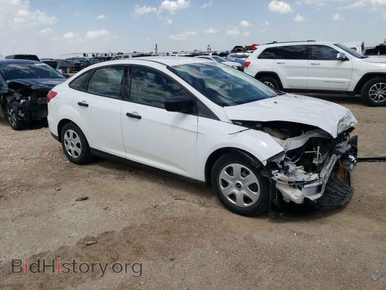 2017 FORD FOCUS - VIN: 1FADP3E22HL210317 - Photo 4