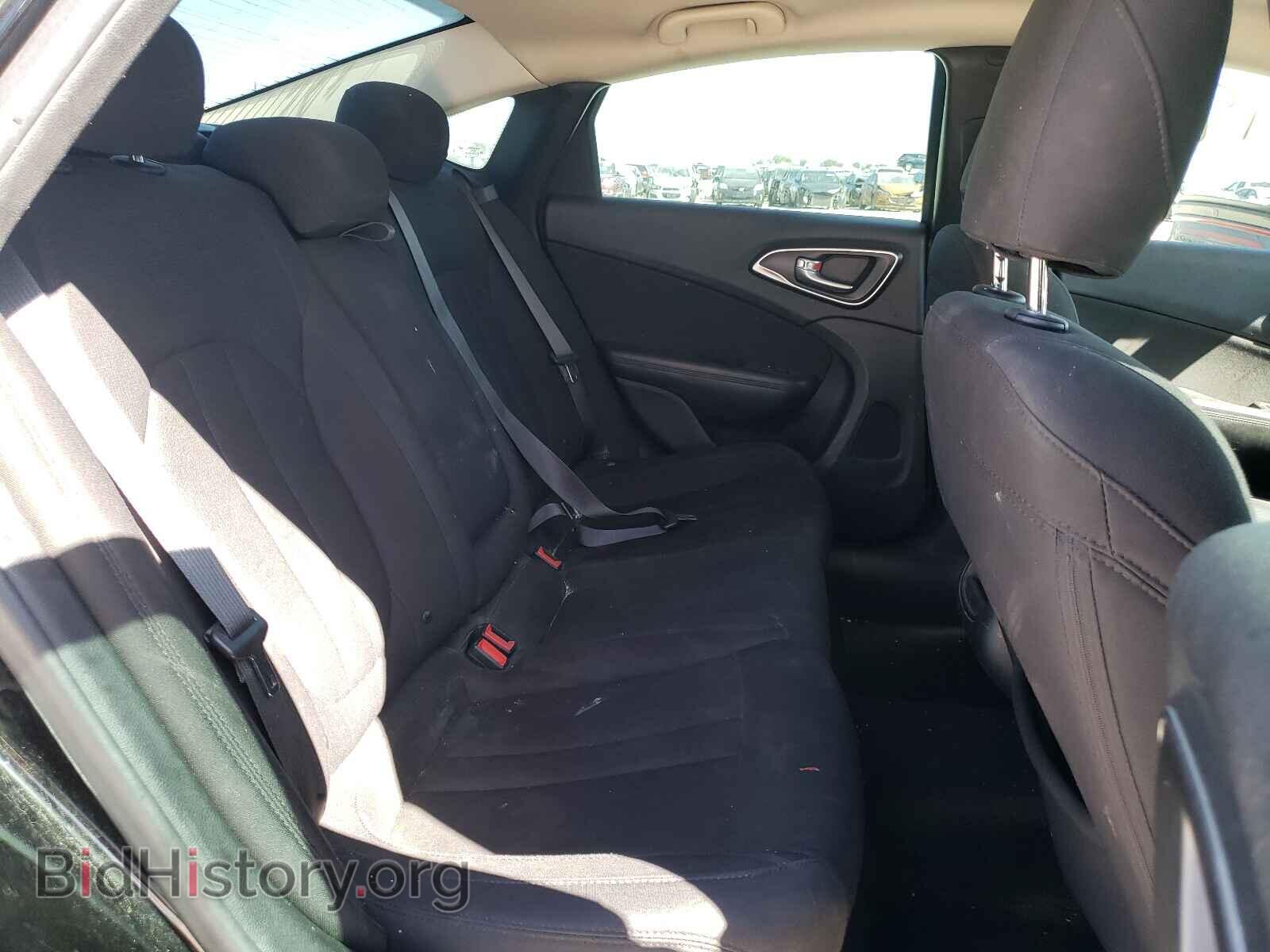 2015 CHRYSLER 200 - VIN: 1C3CCCAB1FN605781 - Фото 6