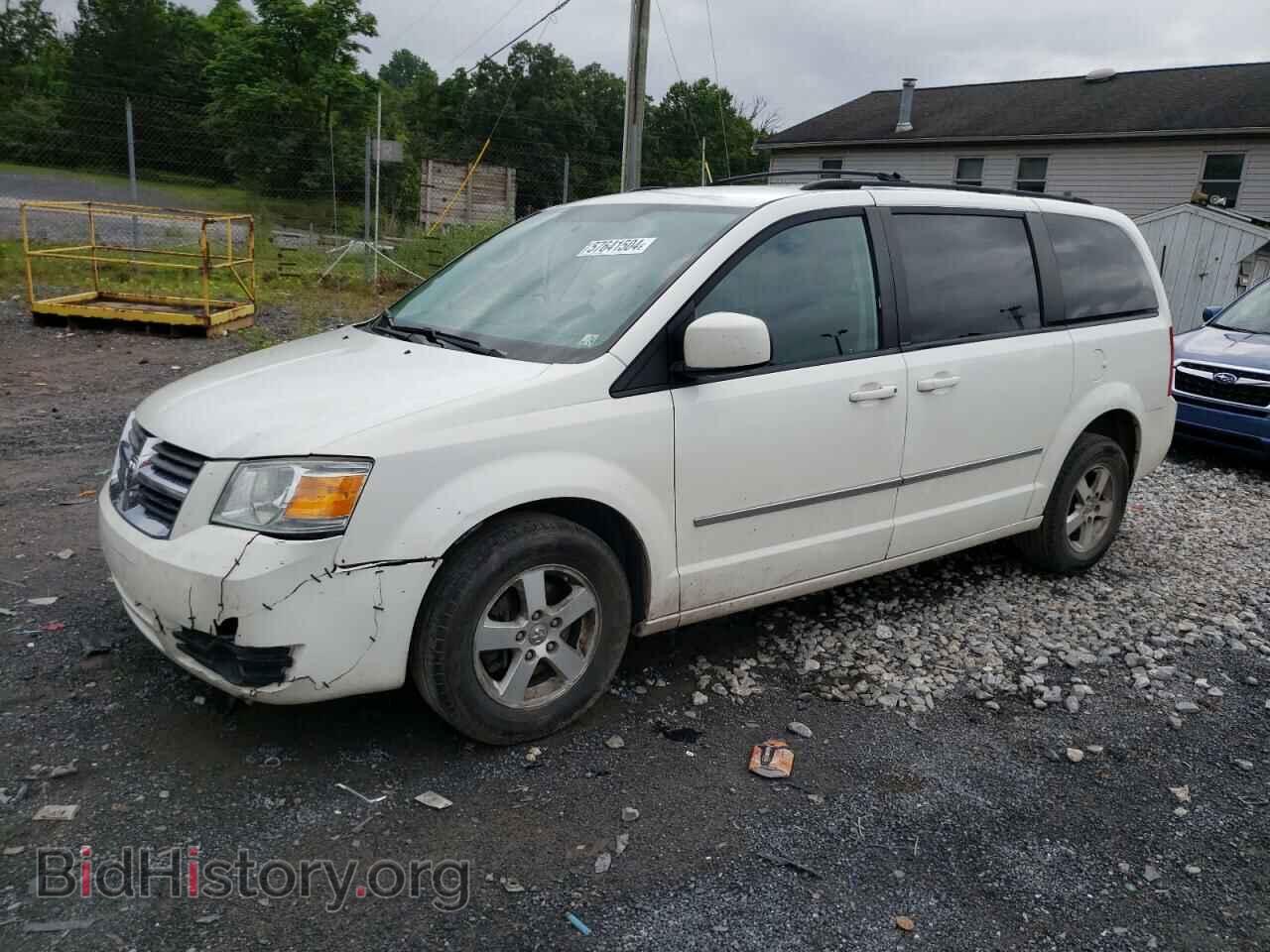 Photo 2D4RN5D1XAR118057 - DODGE CARAVAN 2010