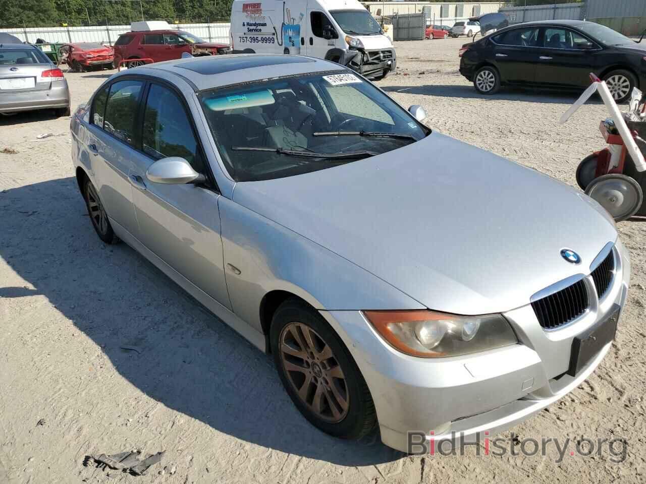 Photo WBAVC735X7KP30331 - BMW 3 SERIES 2007