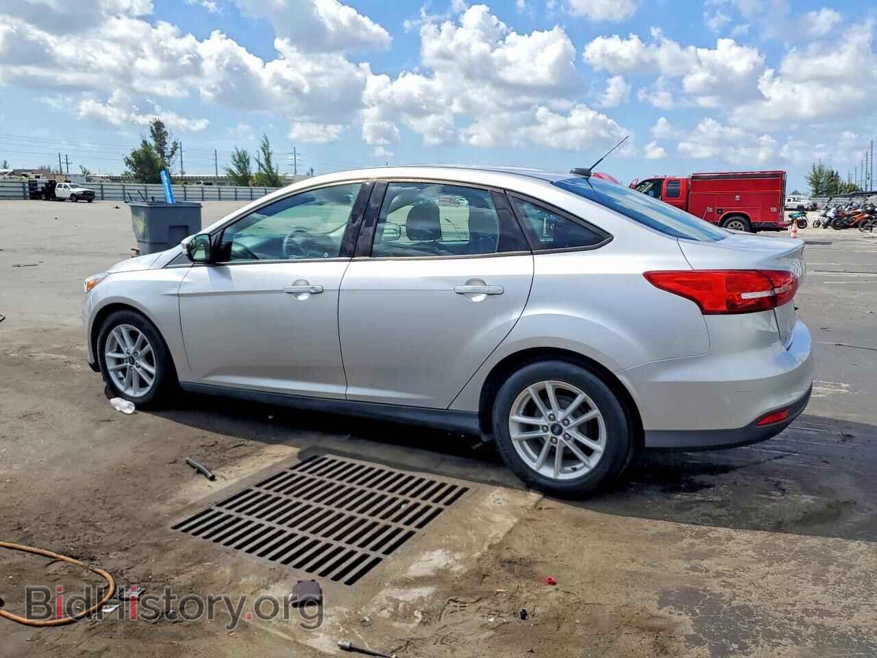 2017 FORD FOCUS - VIN: 1FADP3F26HL337845 - Photo 2