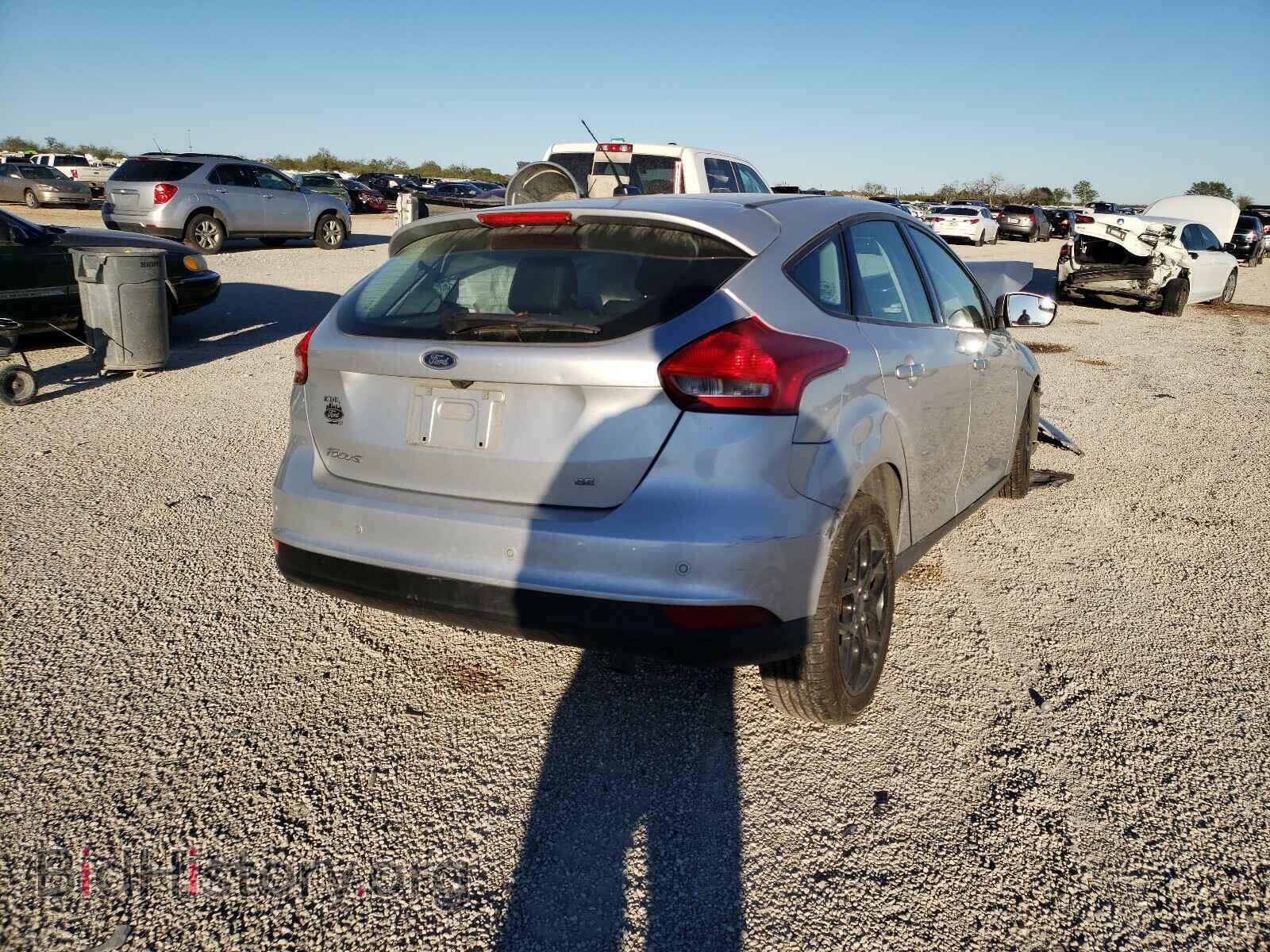 2016 FORD FOCUS - VIN: 1FADP3K22GL326622 - Photo 4